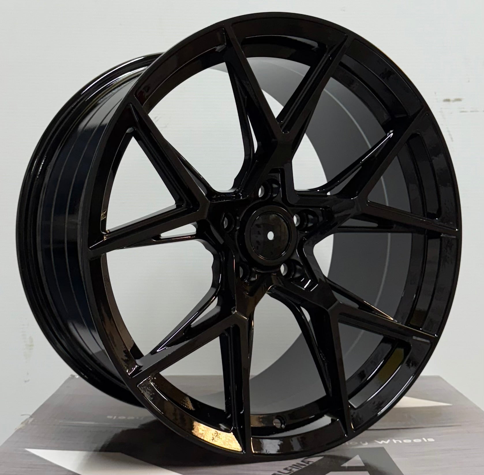 AF629 19x9.5 5x112 / 5x114.3 GLOSS BLACK