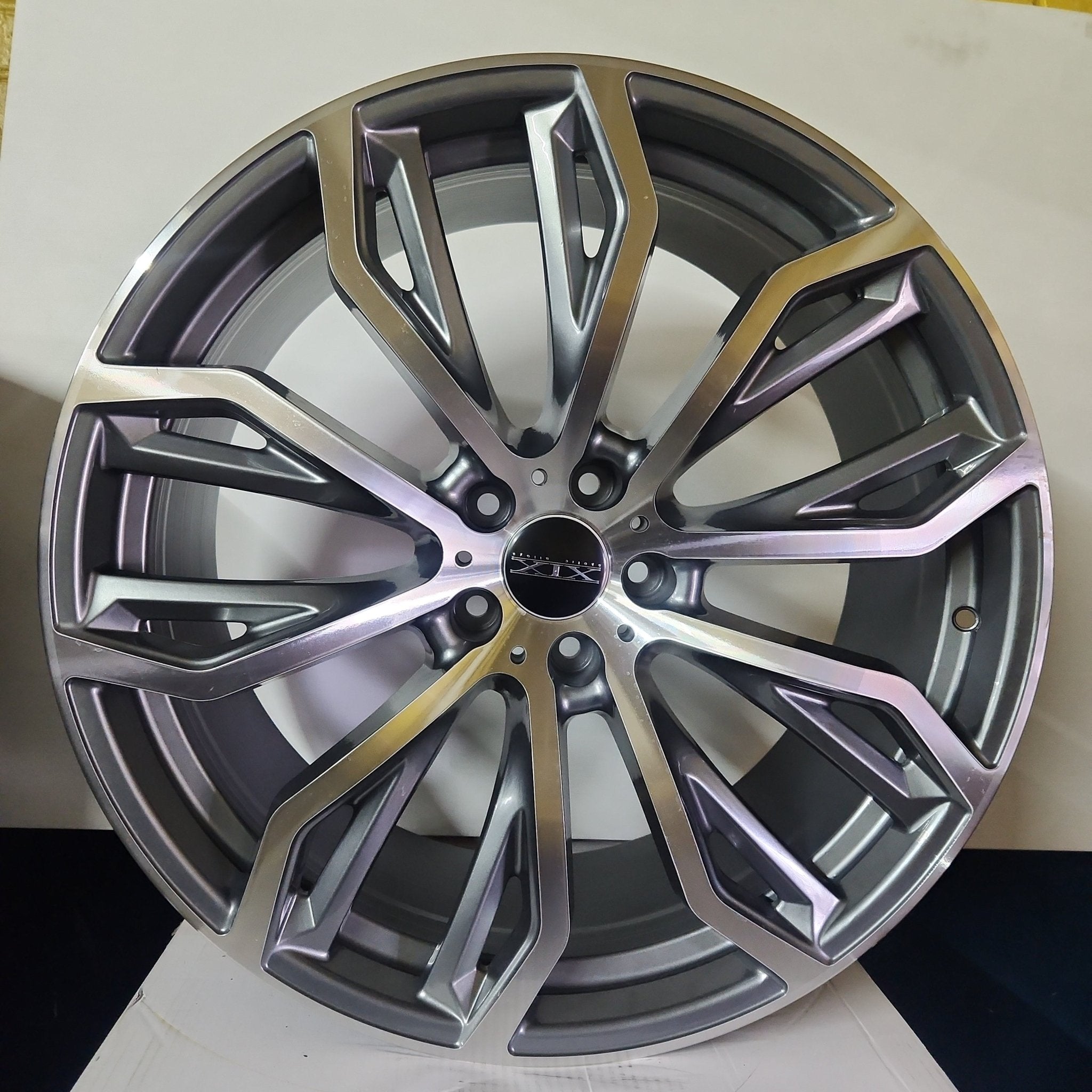 WHEELS STYLE STUTTGART 1166 G22X10 5X120 DARK GUN METAL MACHINED FACE
