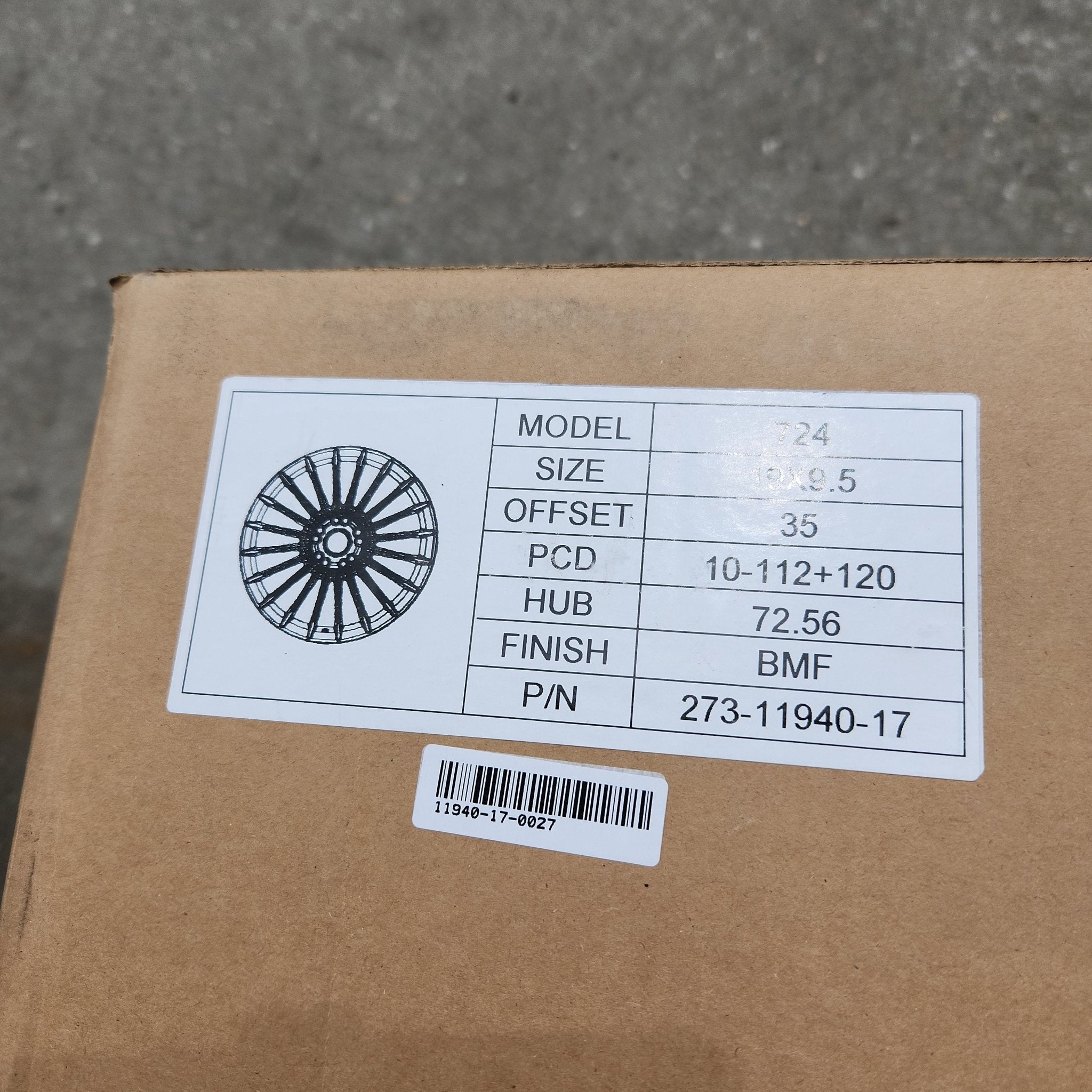724 19X9.5 5X112- 5X120 BLACK MACHINED FACE
