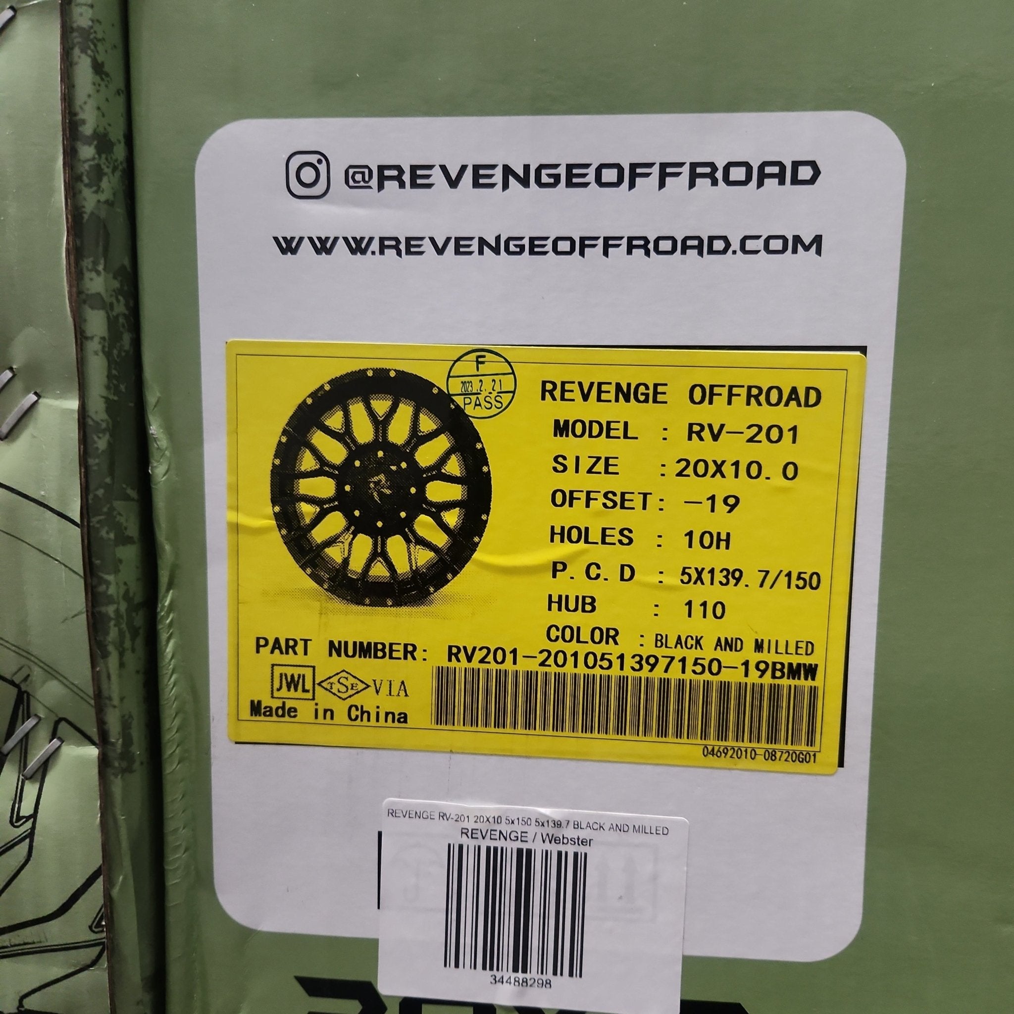 REVENGE RV-201 20X10 5x150 5x139.7 BLACK AND MILLED