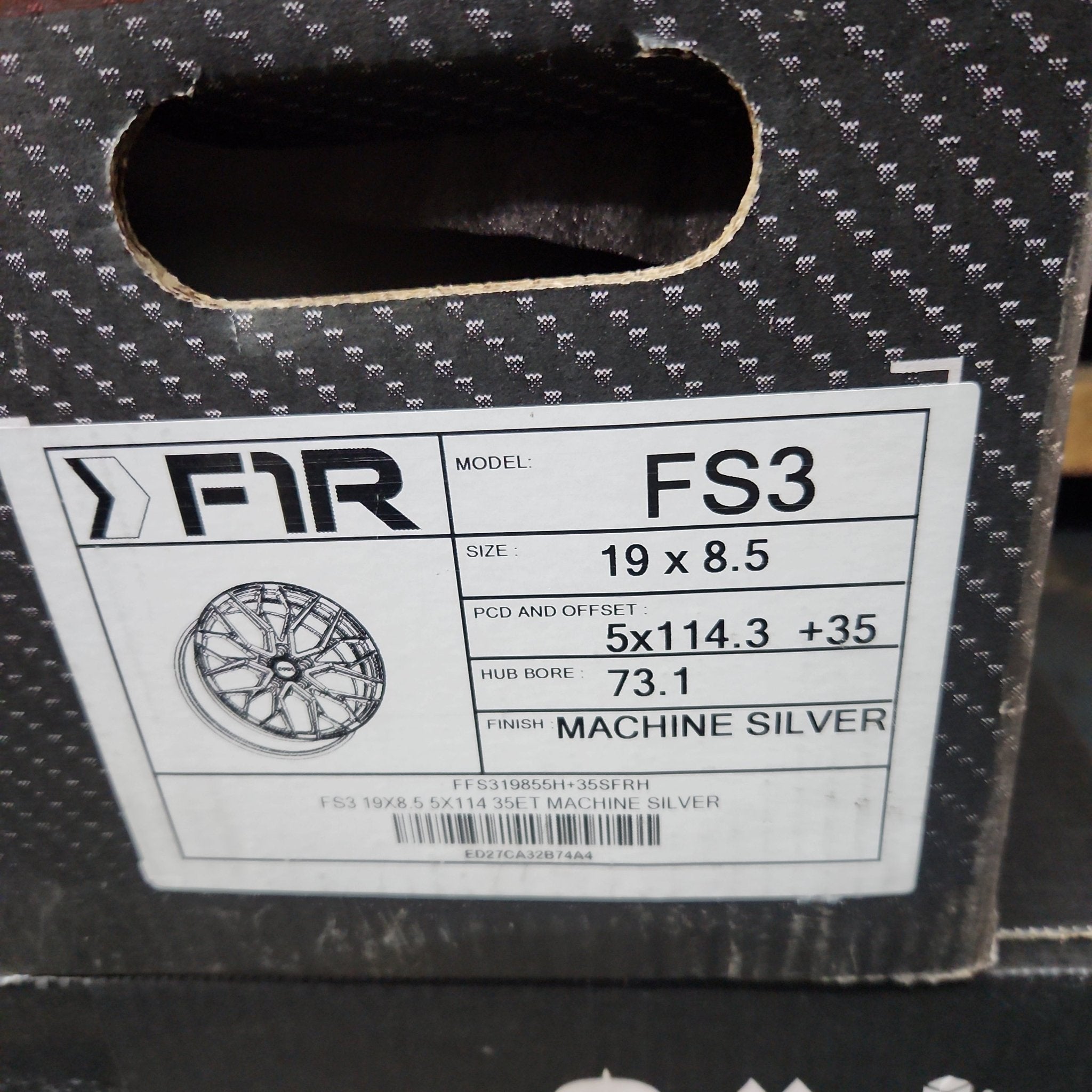 FS3 19X8.5 5X114 MACHINE SILVER