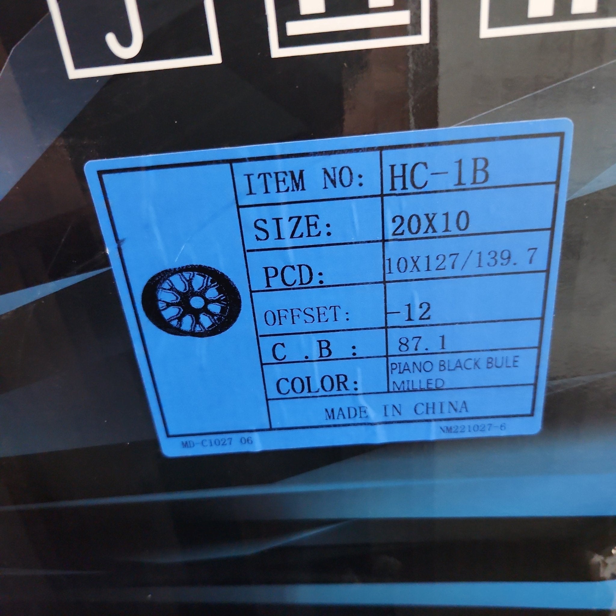 HELIUM HC-1-BM 20X10 5X127 5X139.7 GLOSS BLACK WITH BLUE MILLING