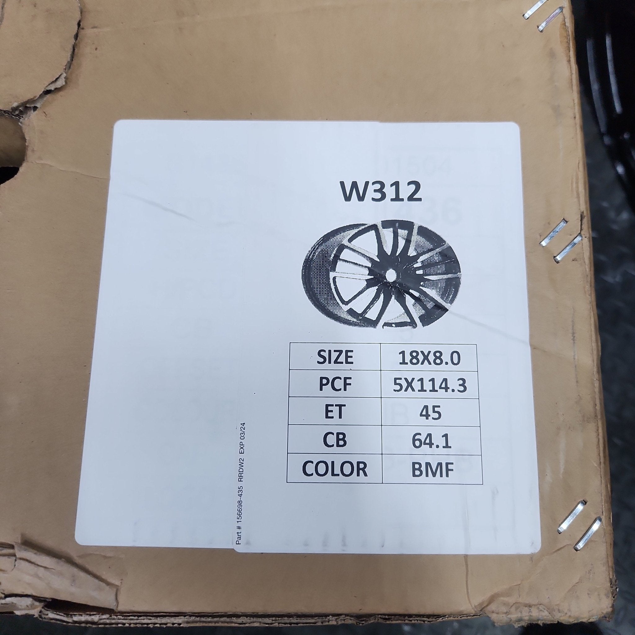 W312 1836 18x8.0 5x114.3 GLOSS BLACK MACHINED FACE