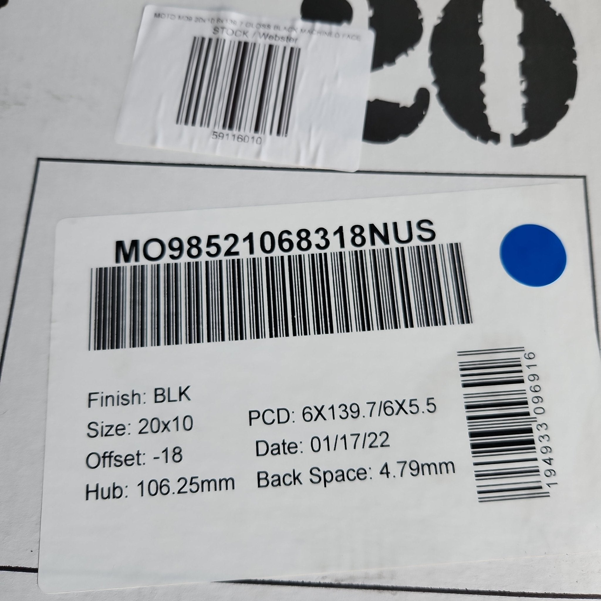 MOTO M098 20x10 6x139.7 GLOSS BLACK MACHINED FACE