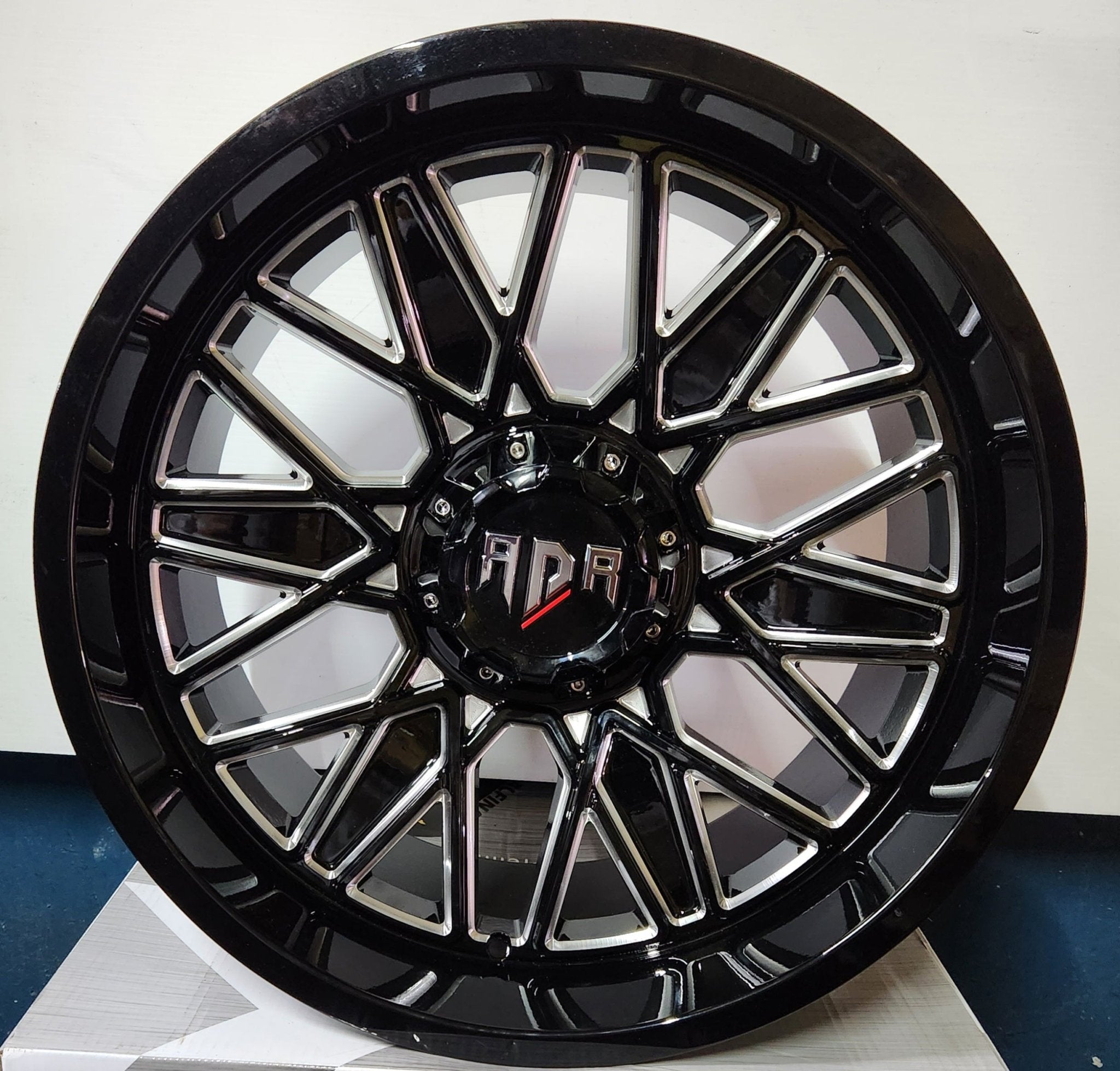 RDR RD30 20X10 6X135- 6X139.7 B+MW+MF