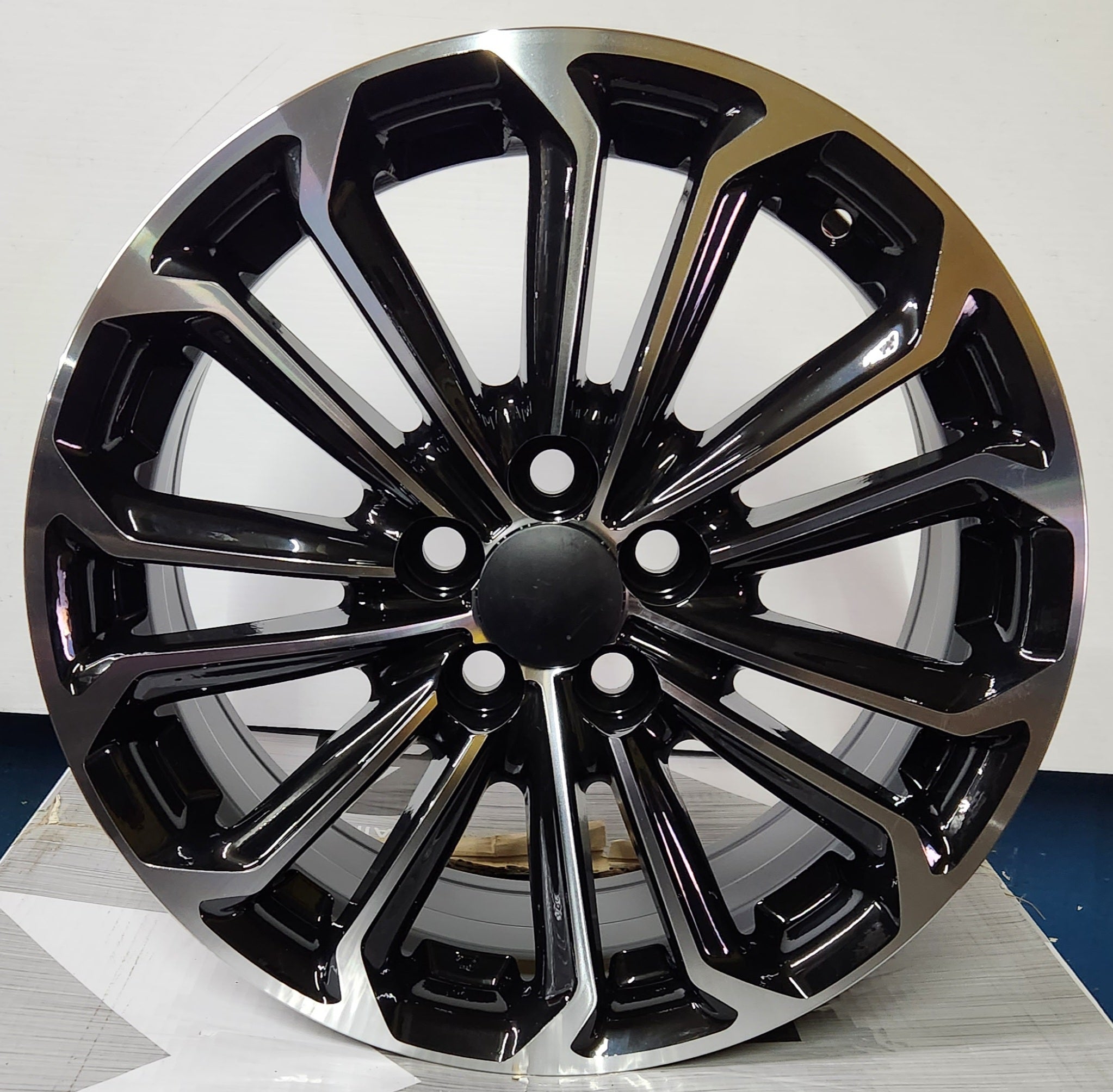 W221 16x6.5 5x100 BLACK MACHINE FACE