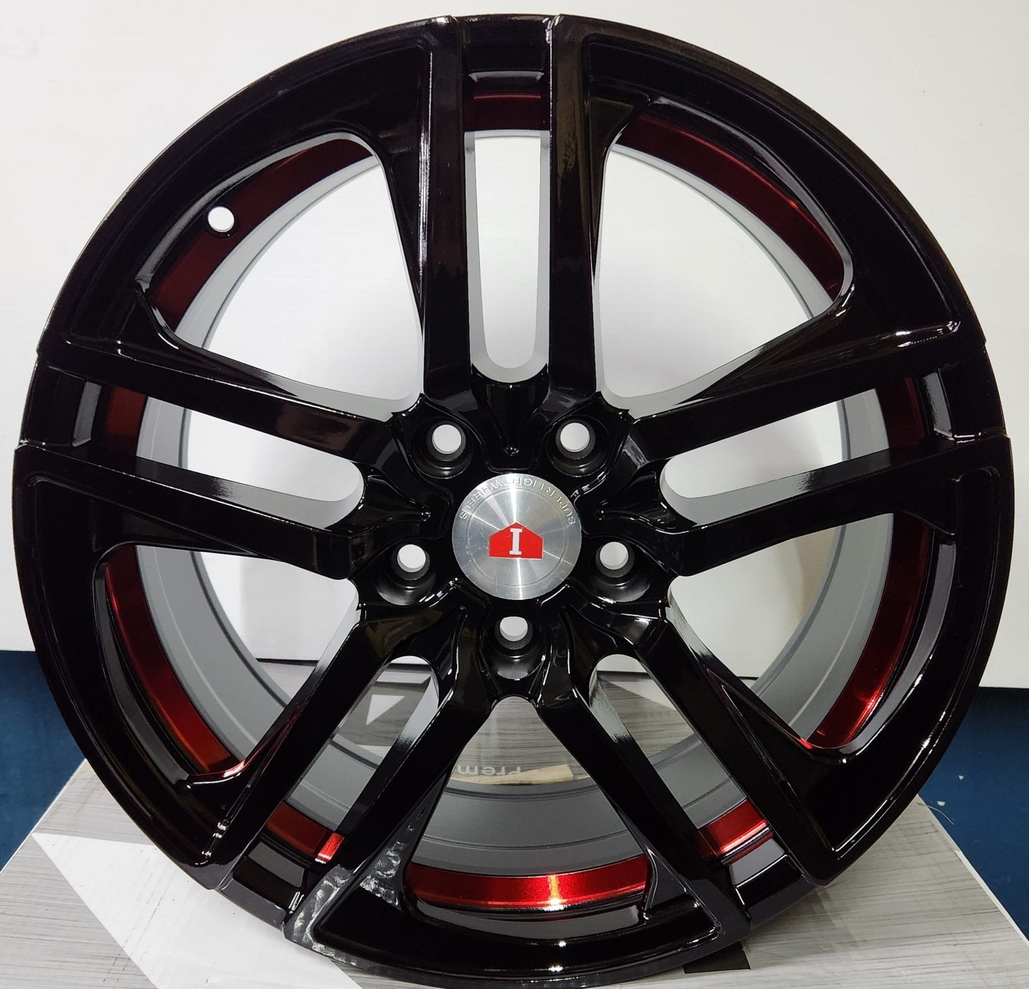 PW-RD-14 17X7.0 5X114 PIANO BLACK +RED UC