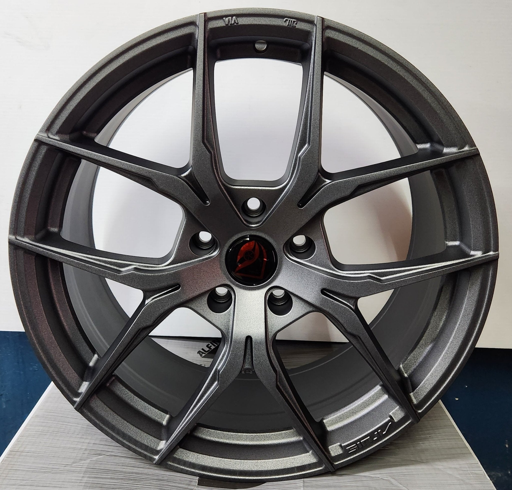 AF02 19X9.5 5X120 MATT GRAPHITE