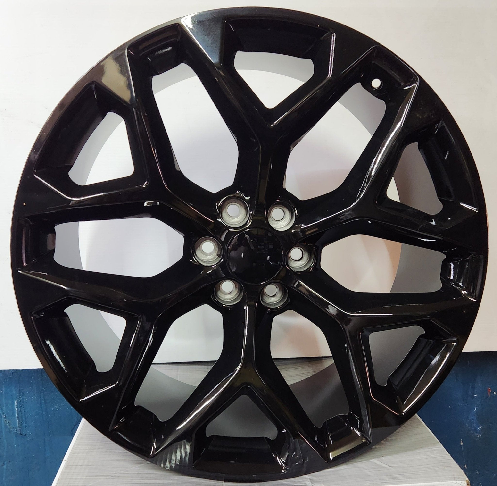 D6121 24x10 6x5.5 PIANO BLACK