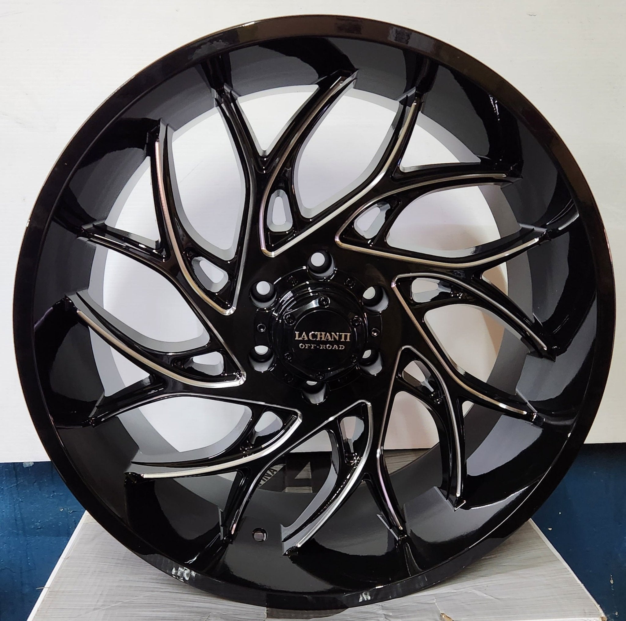 W922 WHEELS 22X10 6X139.7 GLOS BLACK MILLING
