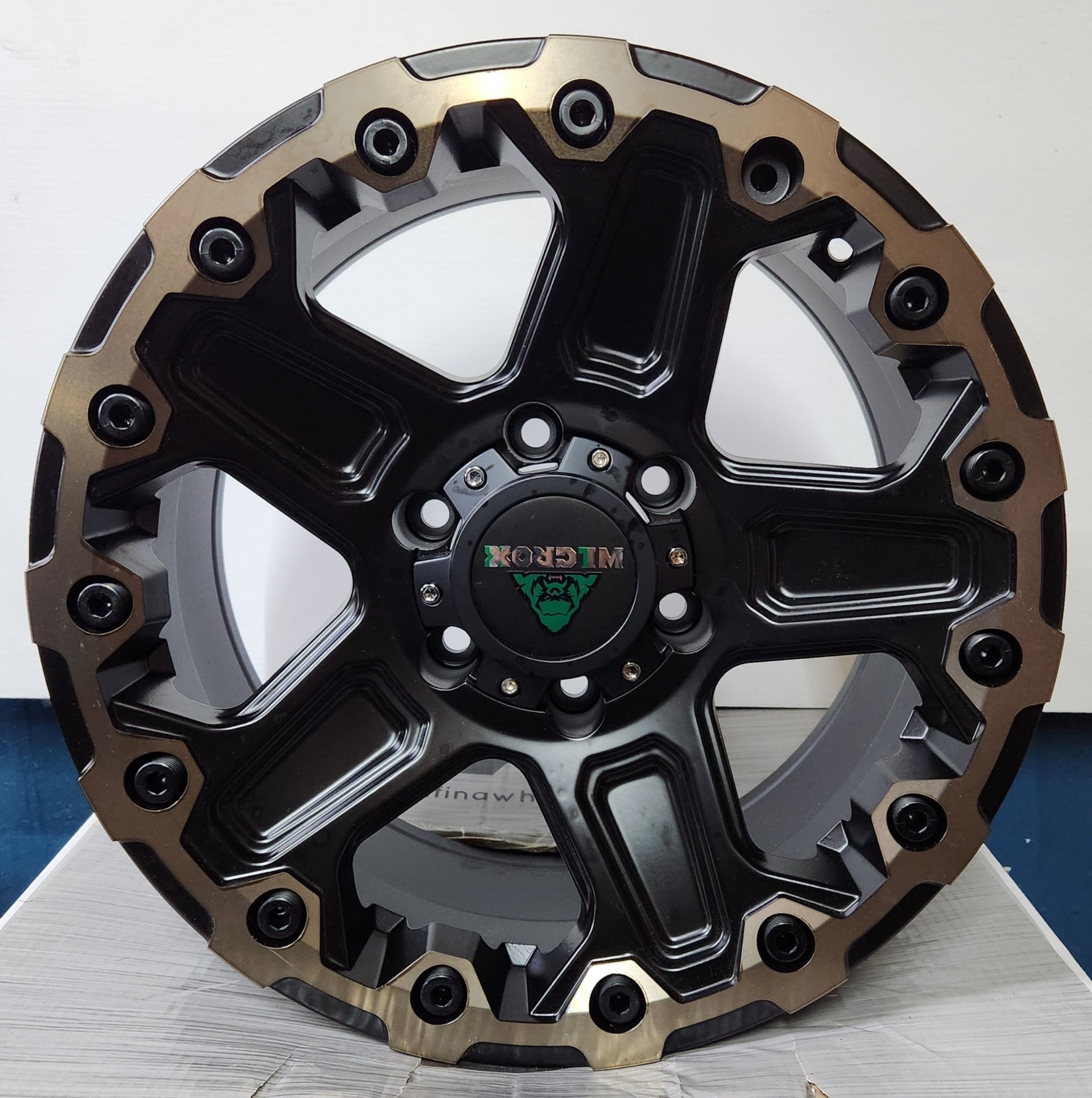 WILDCROX 175560 17X8 6X5.5 MATT BLACK BRONZE COATING