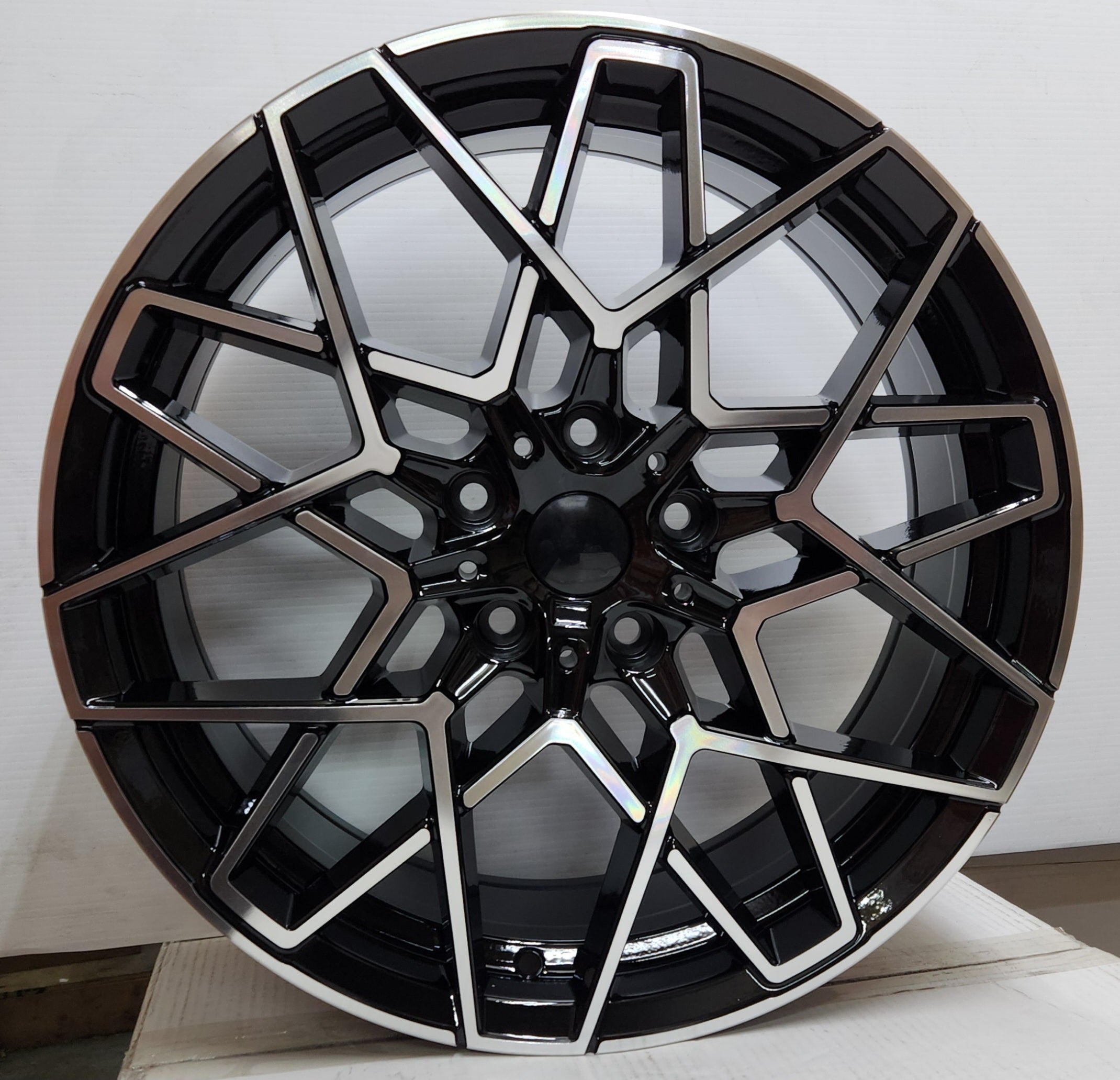 775 WHEELS 19X8 5x120 GLOSS BLACK MACHINE FACE