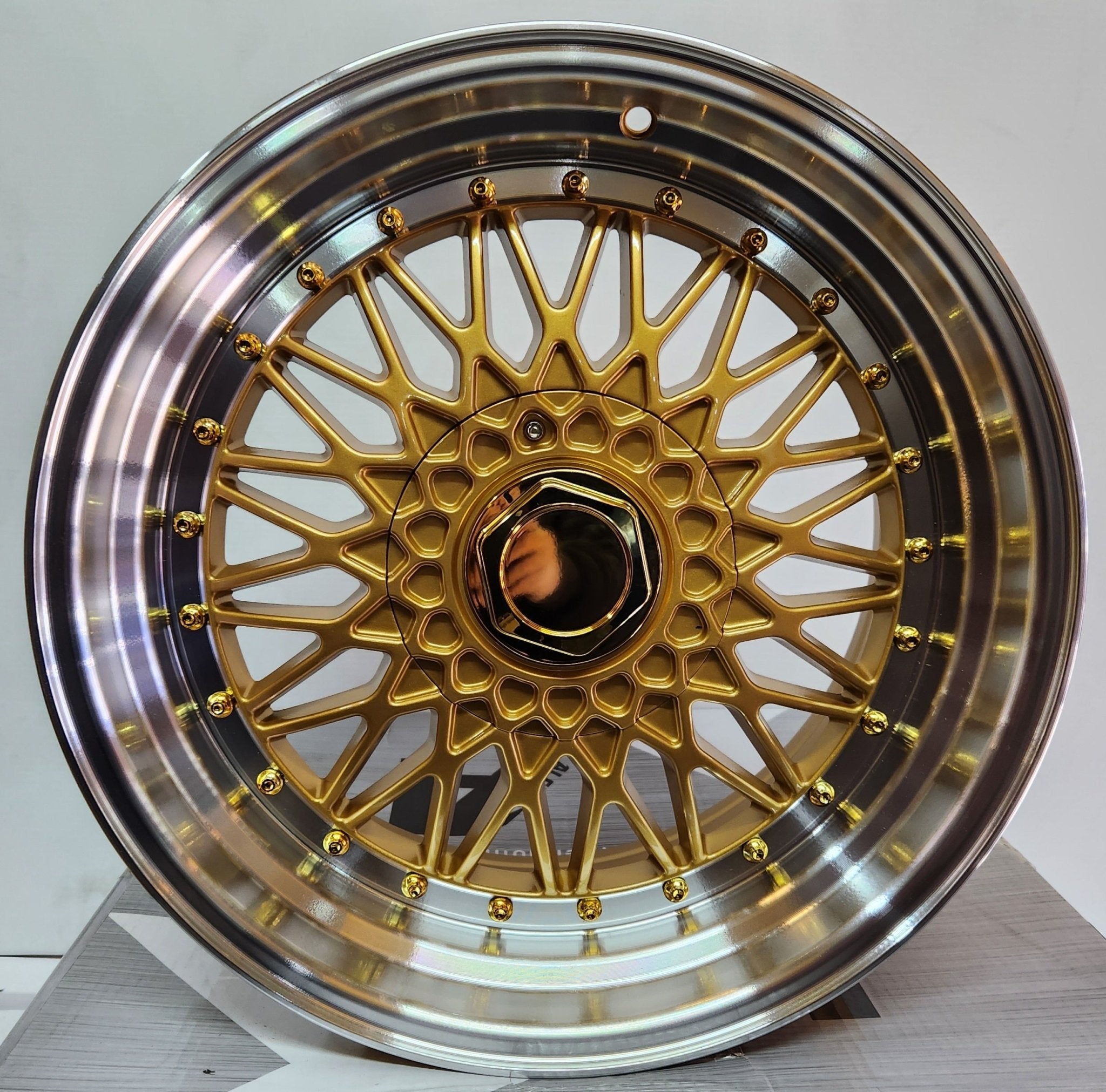 RAPIDASH 171701 17X8.5 5X100- 5X4.5 GOLD MAC LIP, GOLD RIVETS