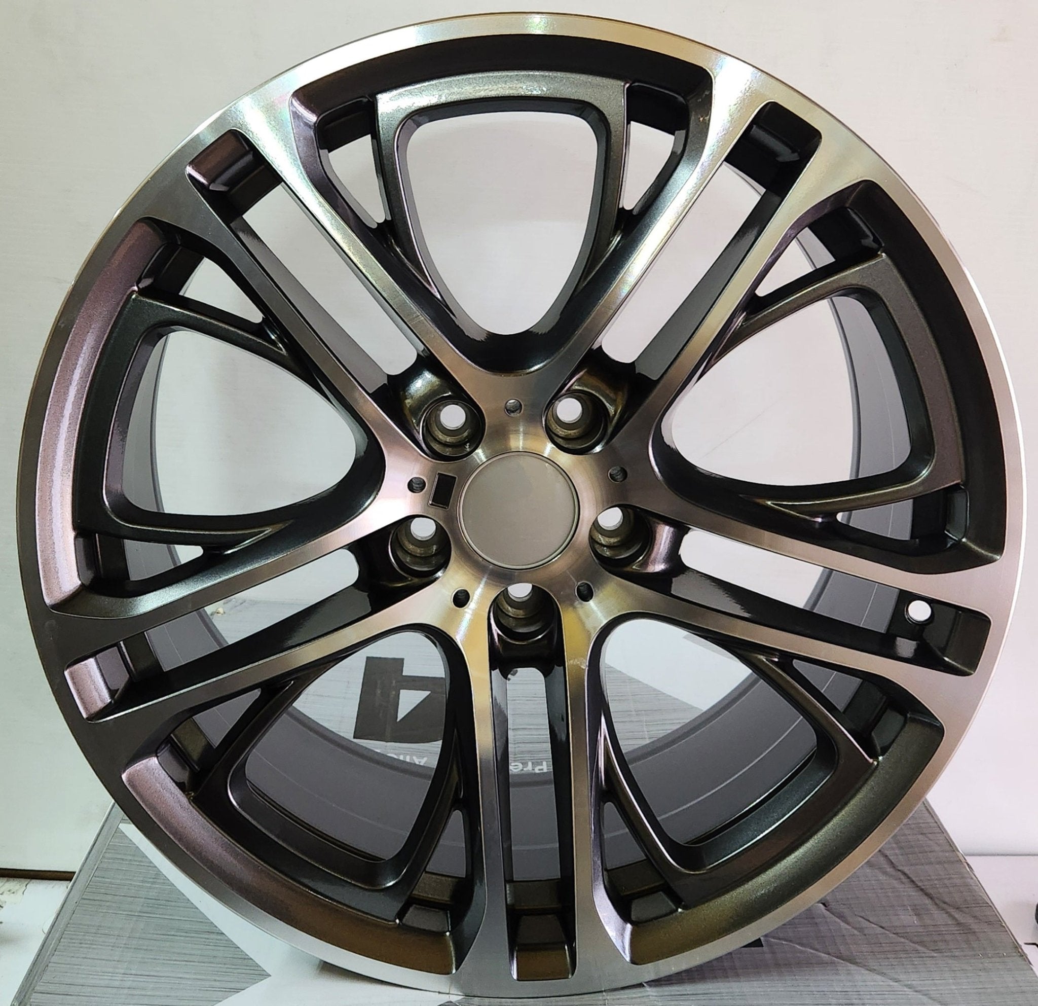 WCL205 WHEELS 20x8.5 5x120 GLOSS GRAPHITE MACHINE