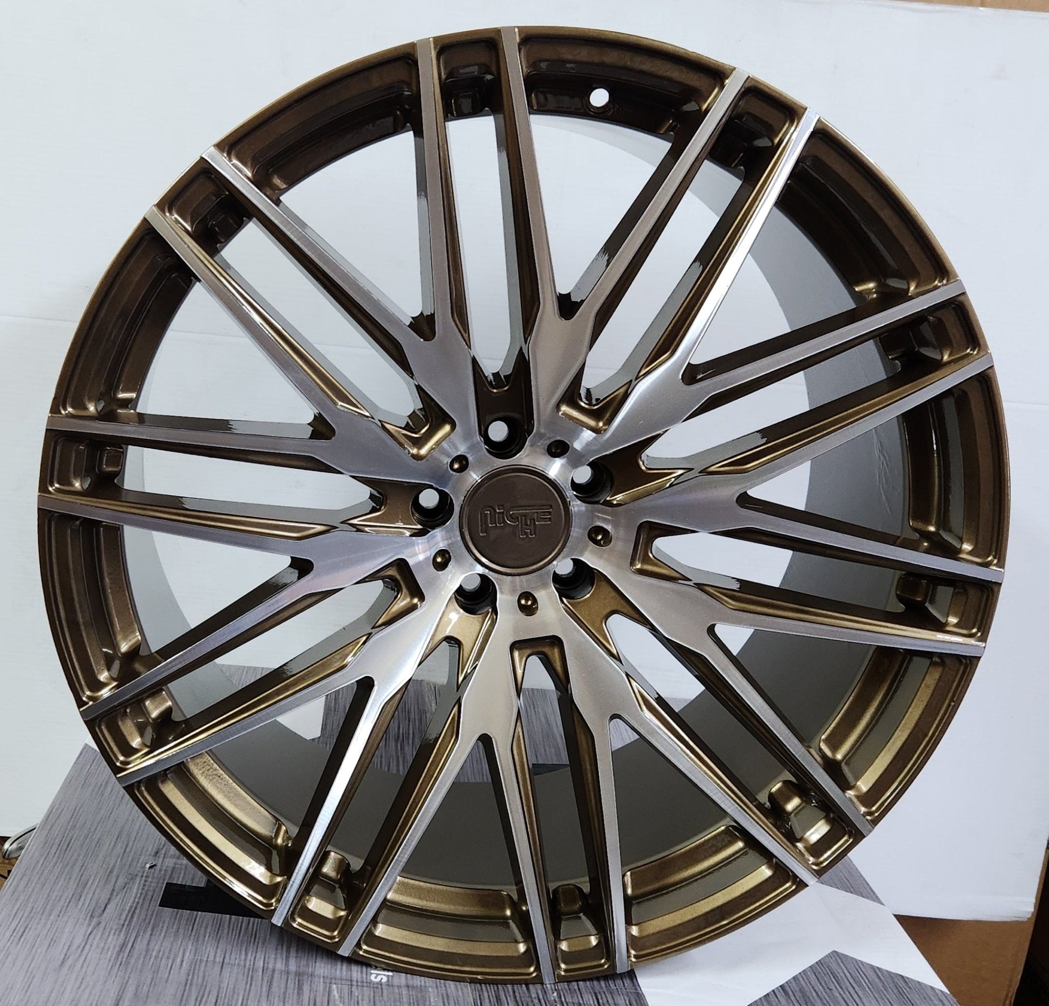 NICHE 22X9.5 5X112 BRONZE
