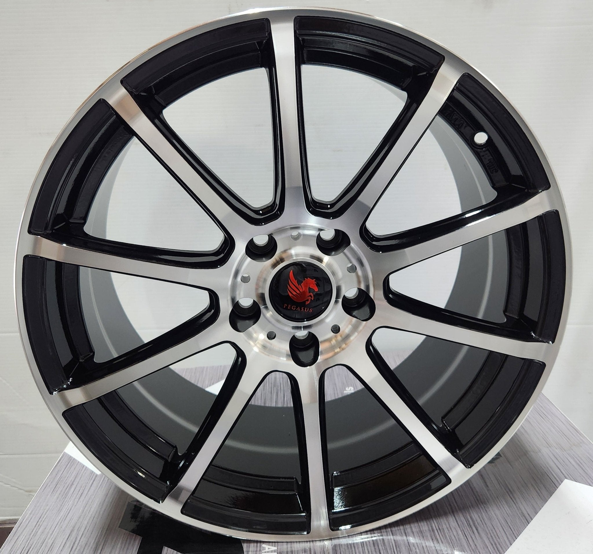 PEGASUS AG015 18X8 5X4.5 PBMF