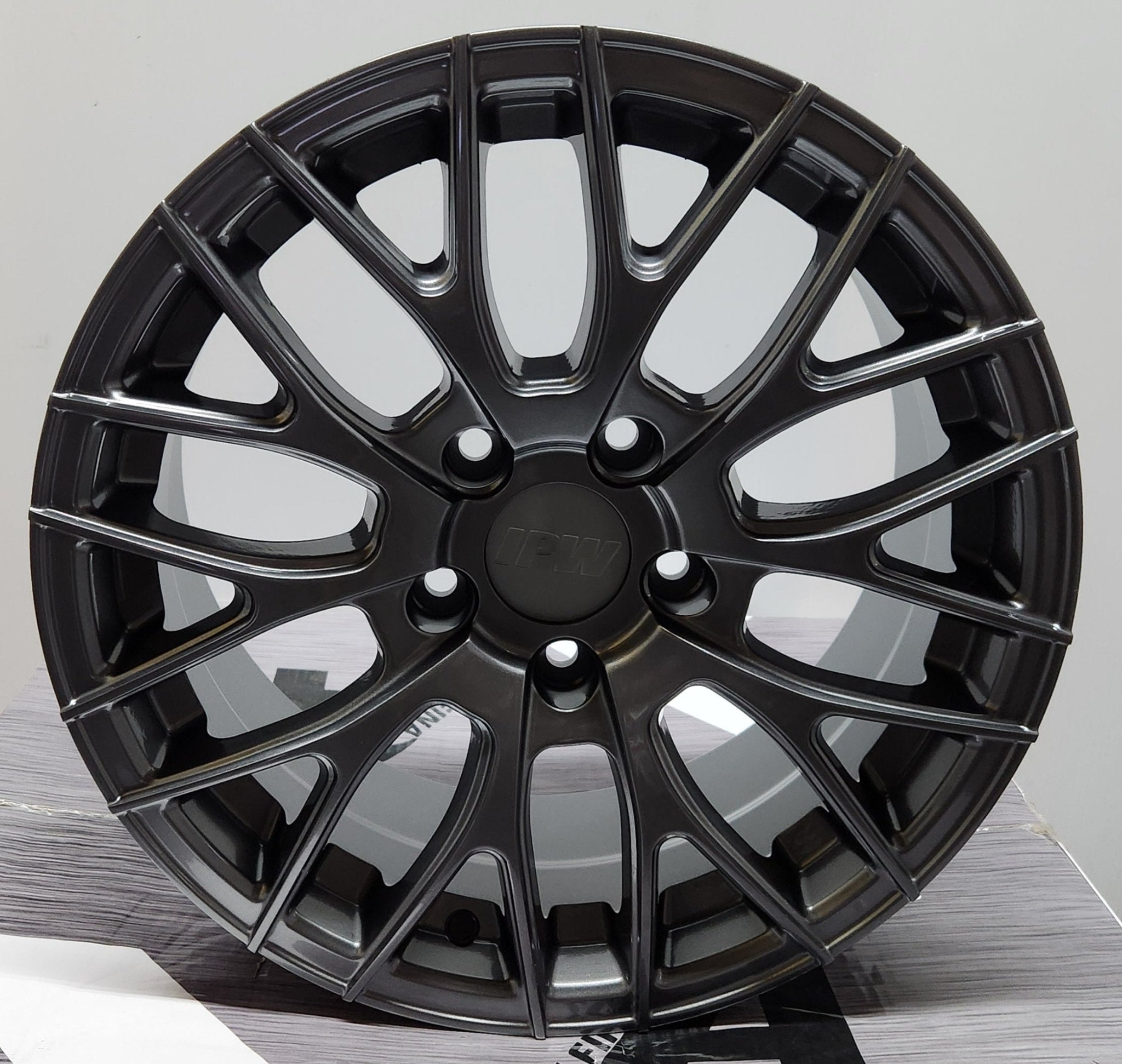 W008 16X7.0 5X4.5 GUNMETAL