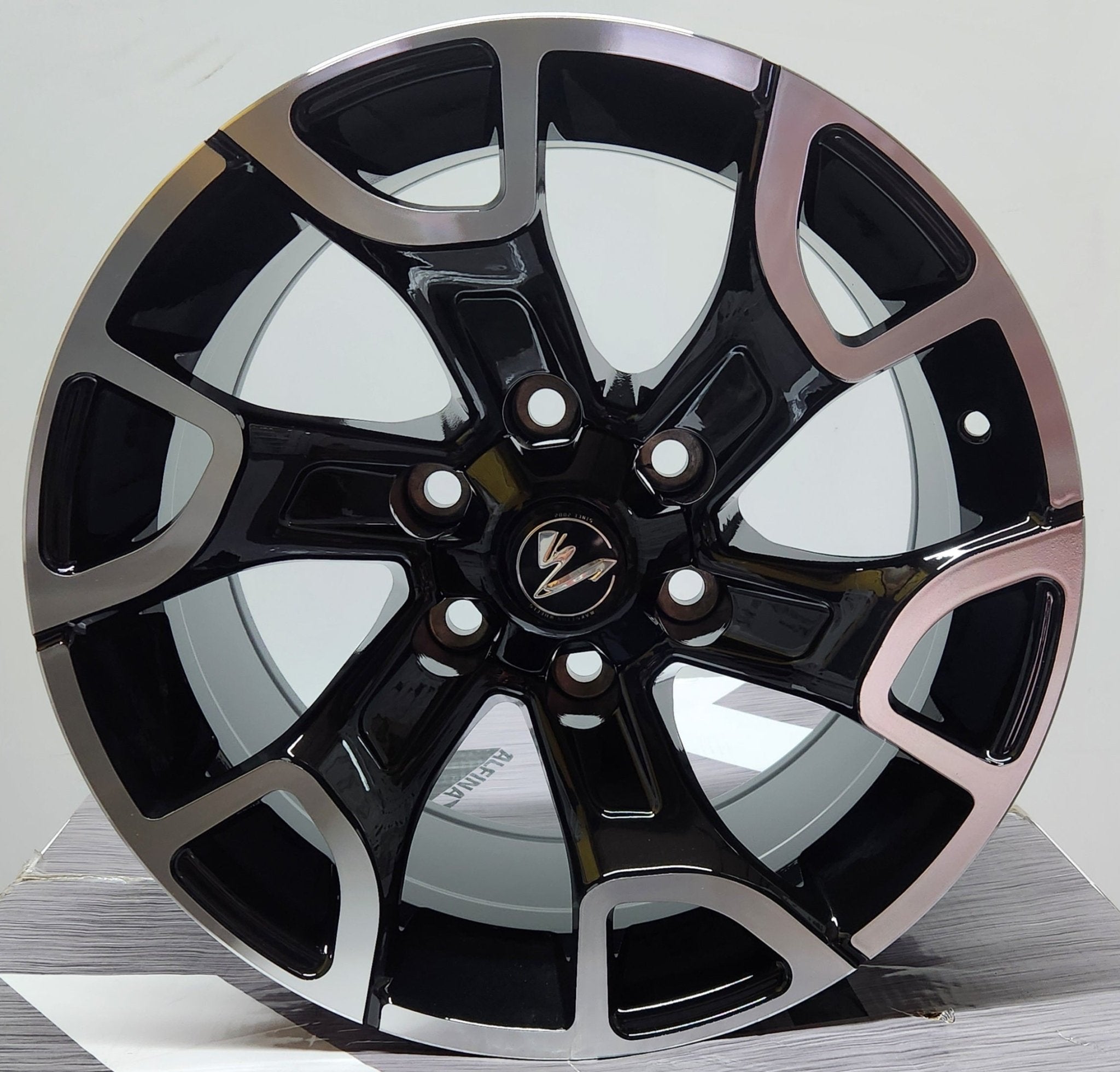 OE-6126 LANDCRUISER PRADO 17X9.5 6X139.7 PIANO BLACK MACHINED FACE