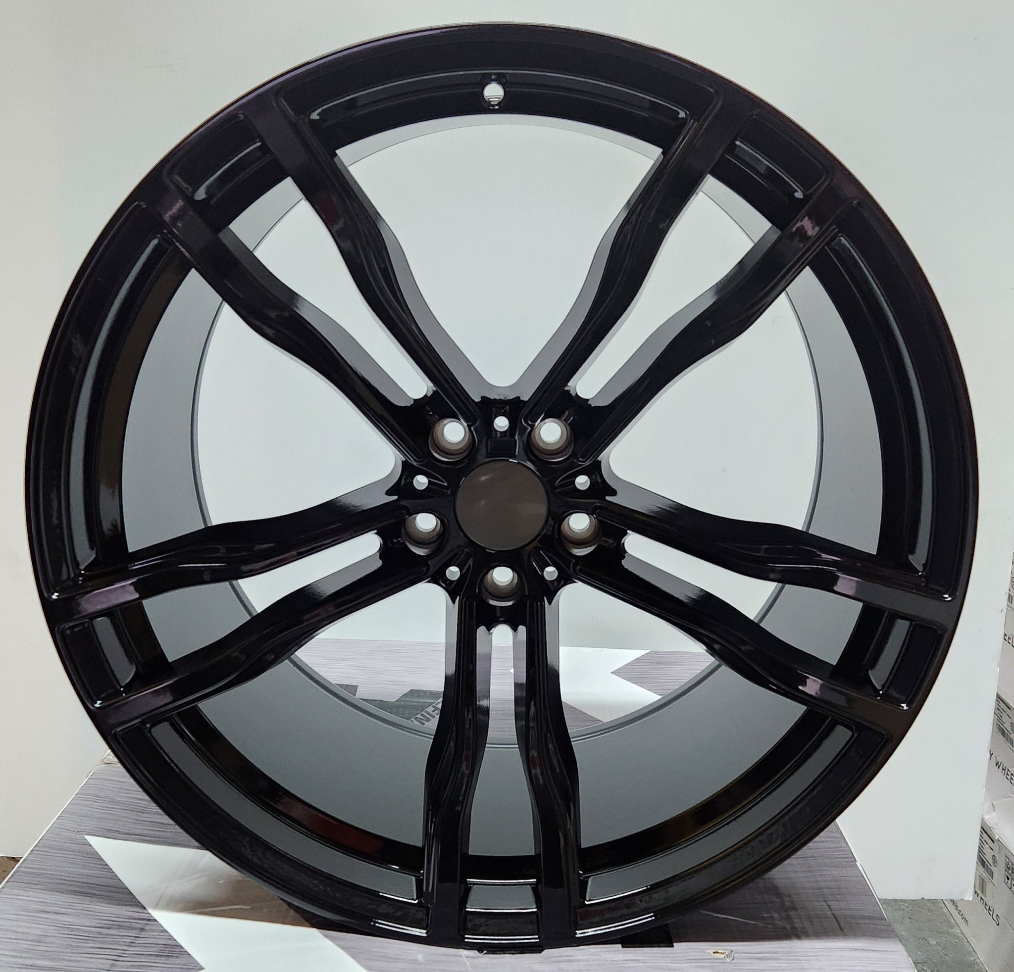 OE-5451 612M STYLE 22x11 5x120 GLOSS BLACK