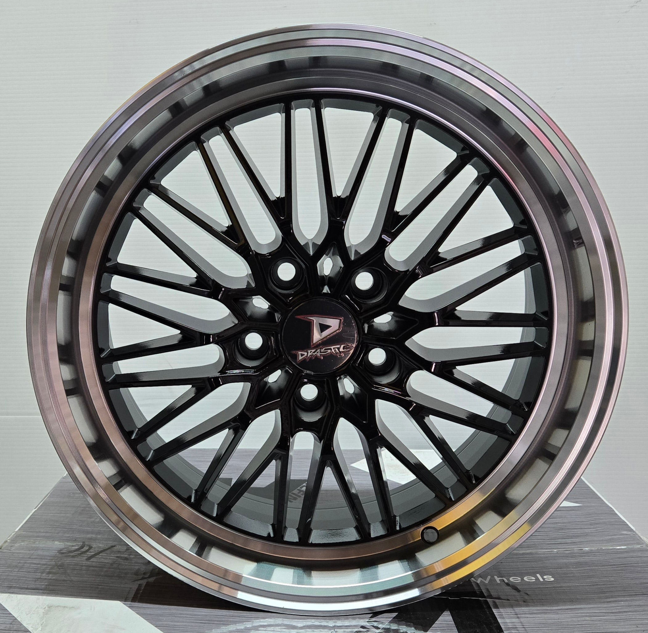 DRASTIC DS3-M 17x7.5 5x114.3 BLACK MILLING