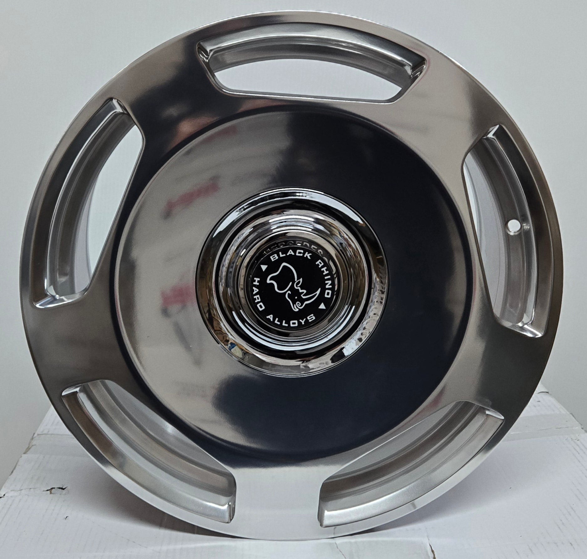 REW-FBX052-18X8.5 5X112 POLISHED FACE FLOATING