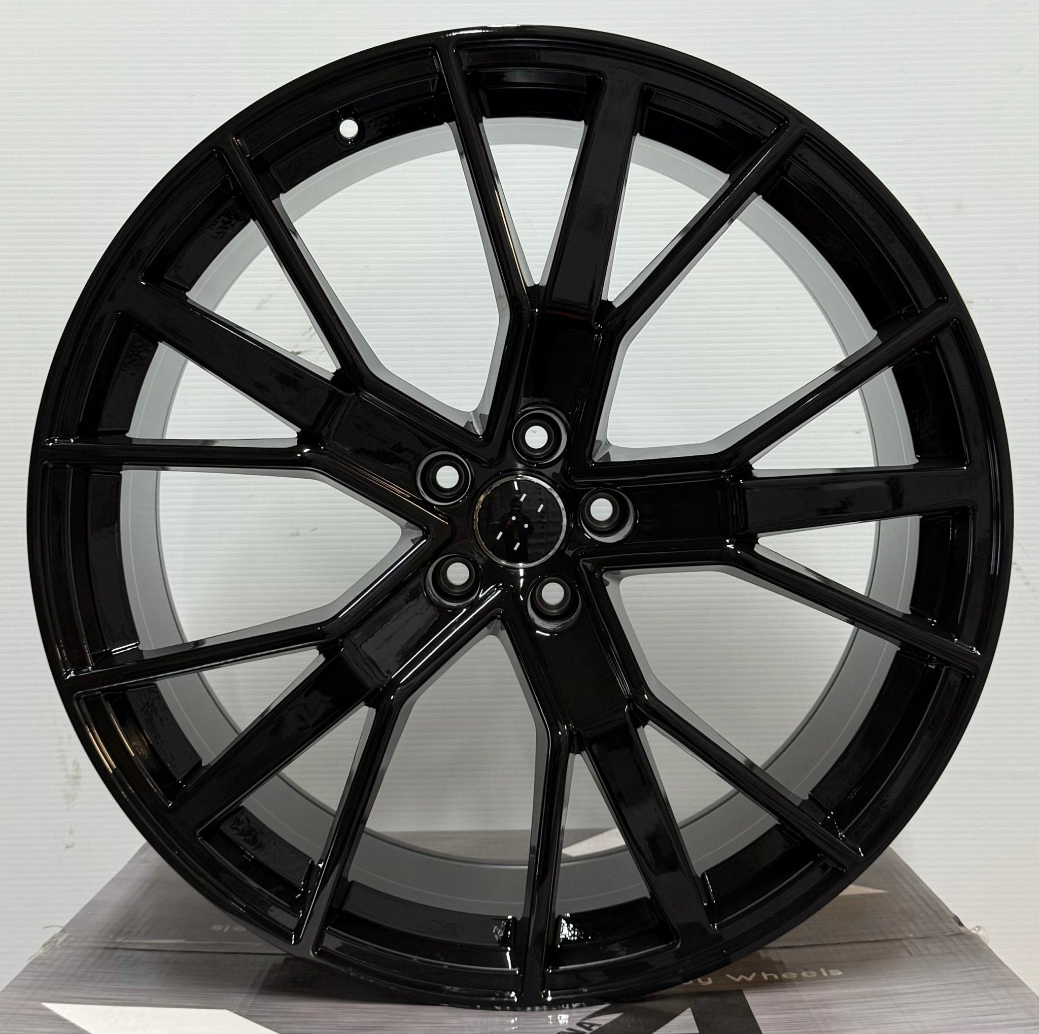 OE-5358 22x9.5 5x112 GLOSS BLACK