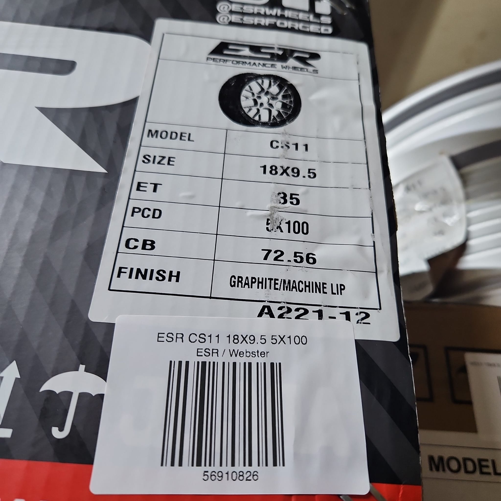 ESR CS11 18X9.5 5X100