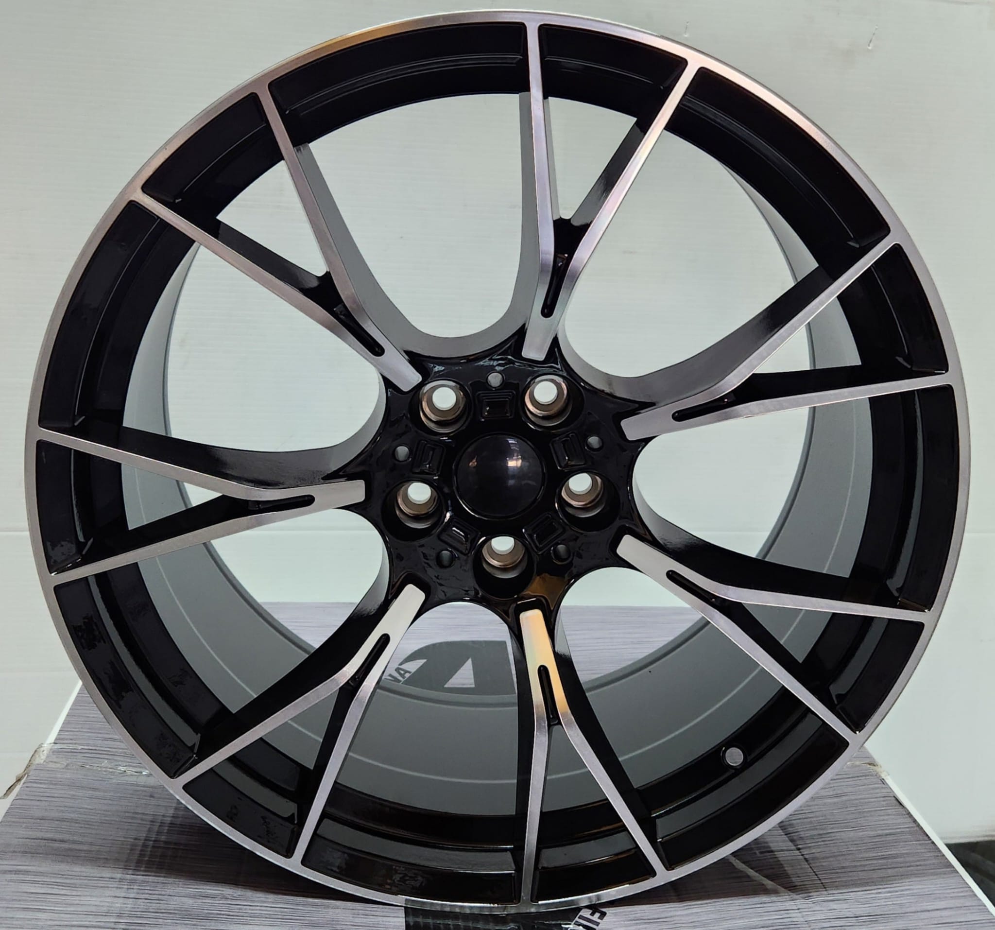 WHEELS 801 20x9.5 5x112 BLACK MACHINE FACE