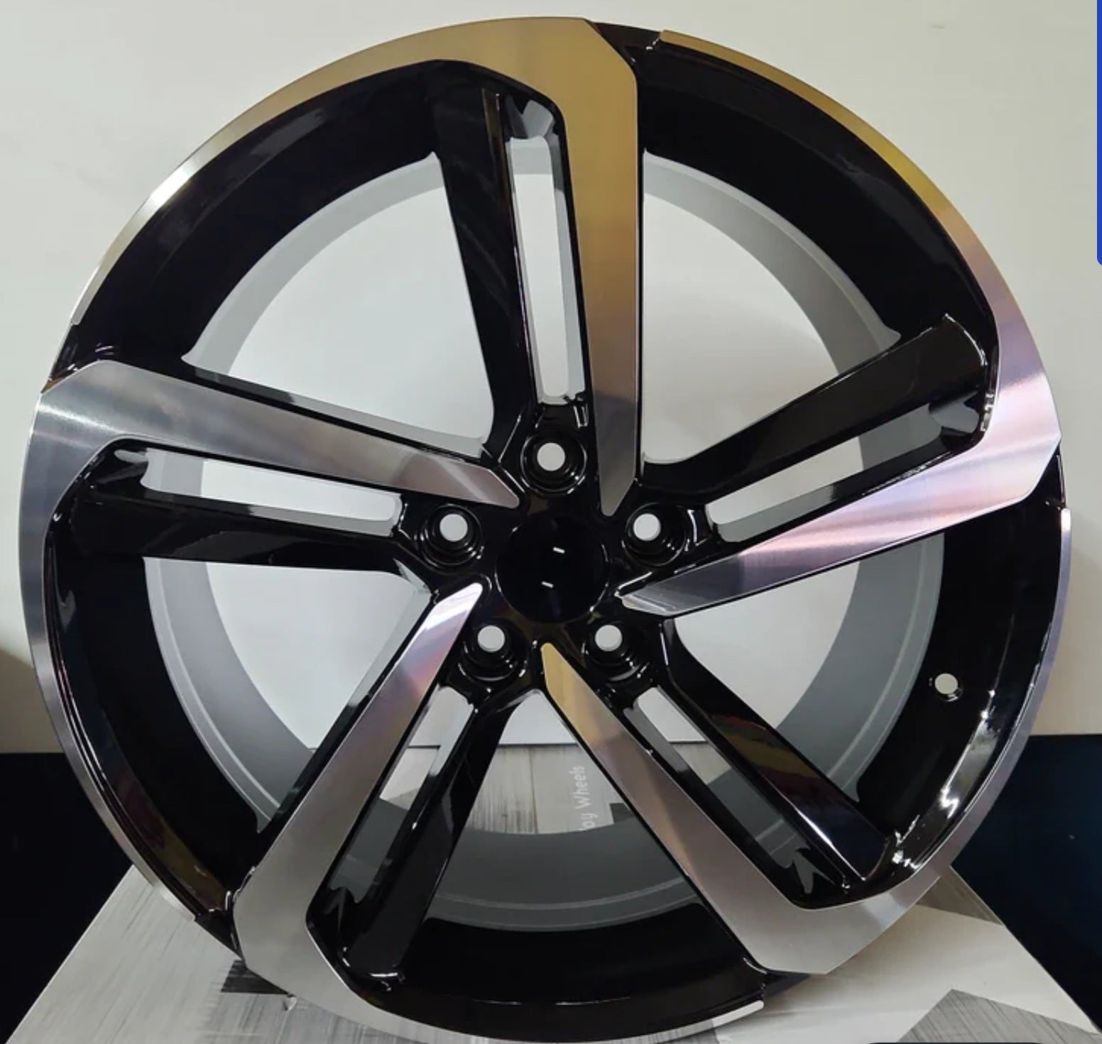 HD-W315 18x8.0 5x120 BLACK MACHINE FACE
