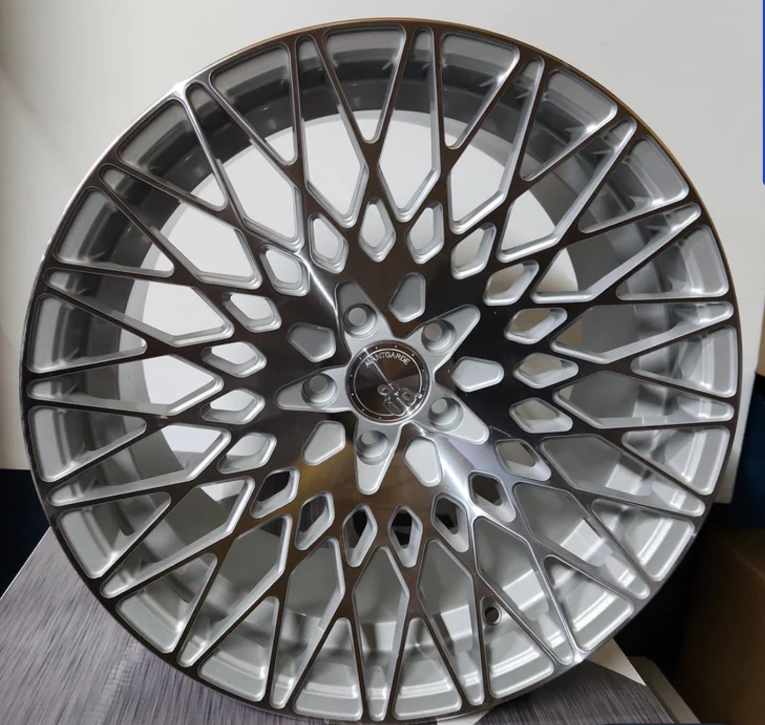 AVANT GARDE M540 19X8.5 5X112 SILVER MACHINED FACE