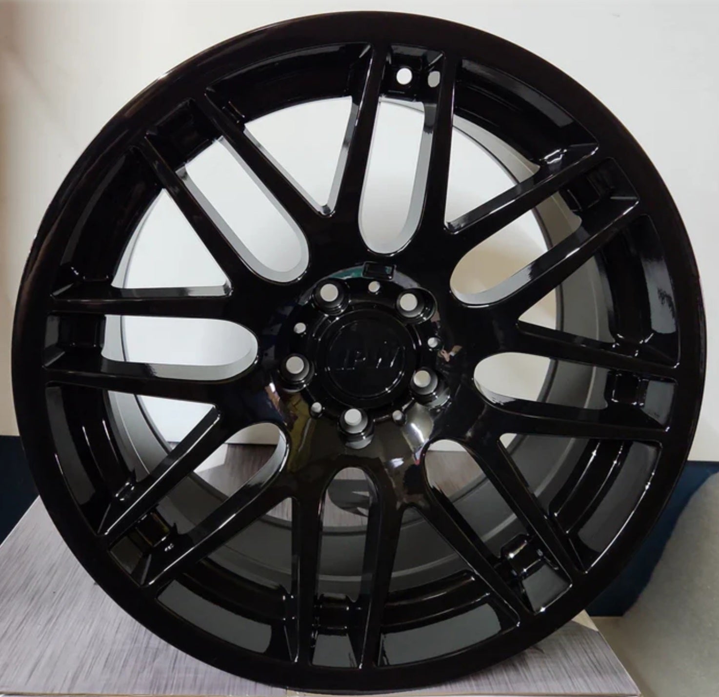 W703 19x9.5 5x120 GLOSS BLACK