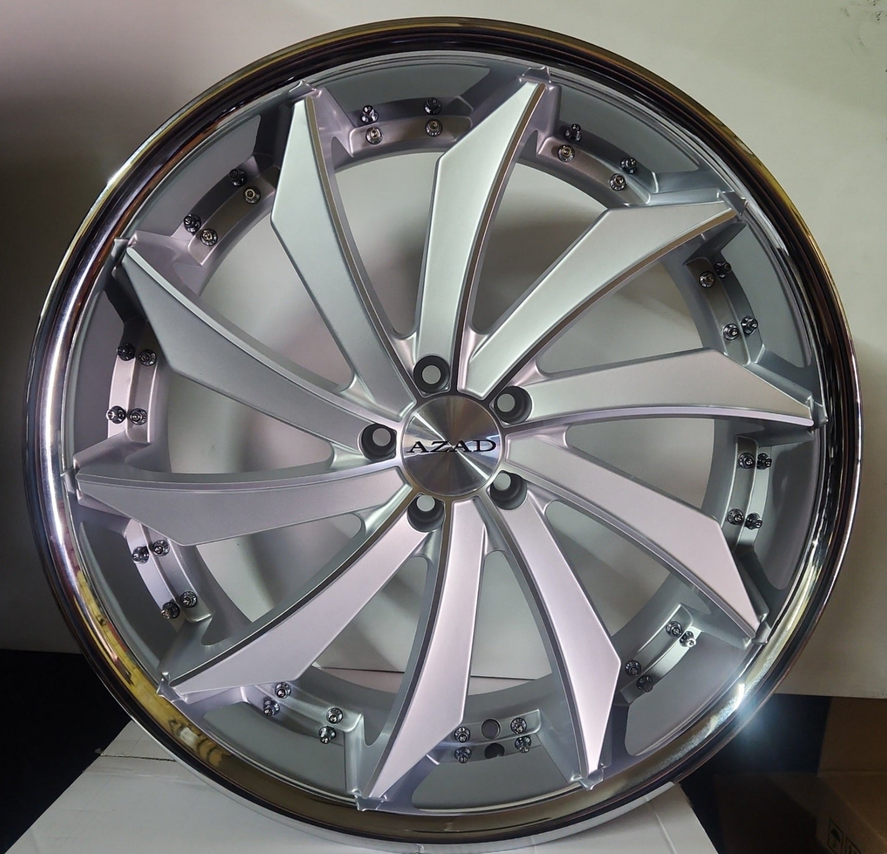 AZAD AZ911 22X10.5 5X112 RIGH HAND SILVER + STAINELESS STEEL LIP9