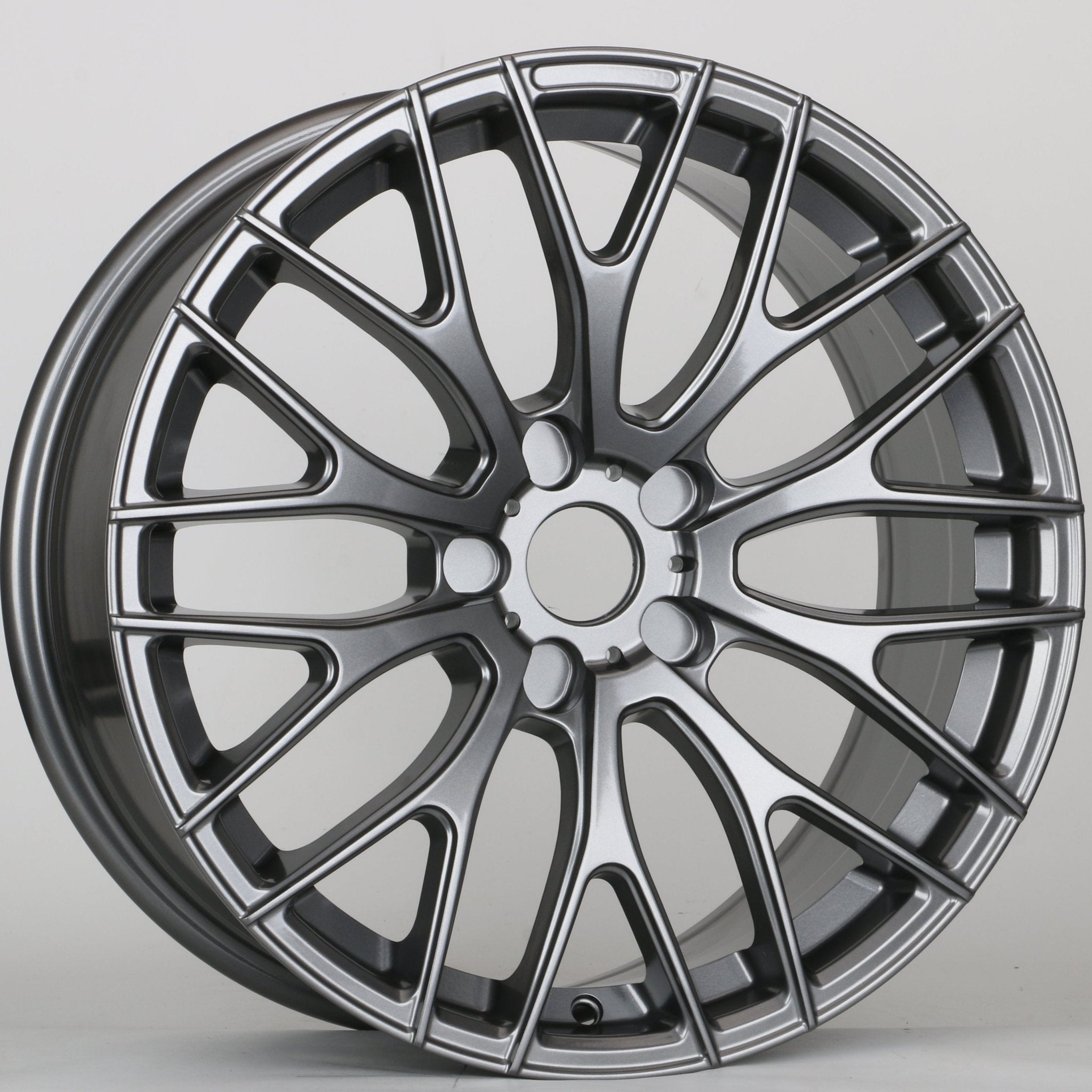 W008 D973 Gunmetal 17x7.5 ET35 5x112/114.3 CB73.1