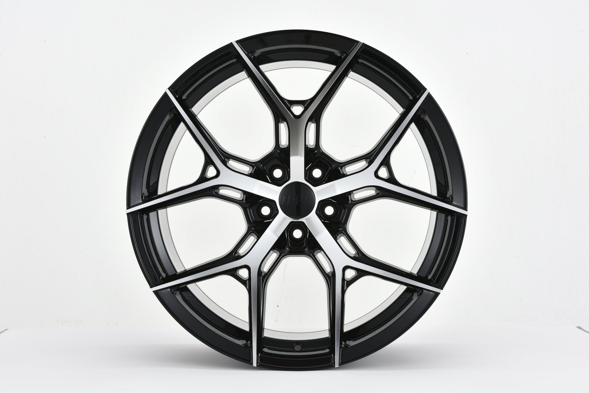 W1500 1696 Black Machined Face 20x8.5 Et35 5x114.3 CB73.1
