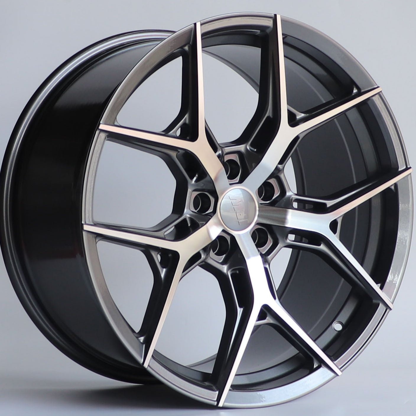 W1500 1696 Gunmetal Machined Face 20x8.5 ET35 5x112/114.3 CB73.1