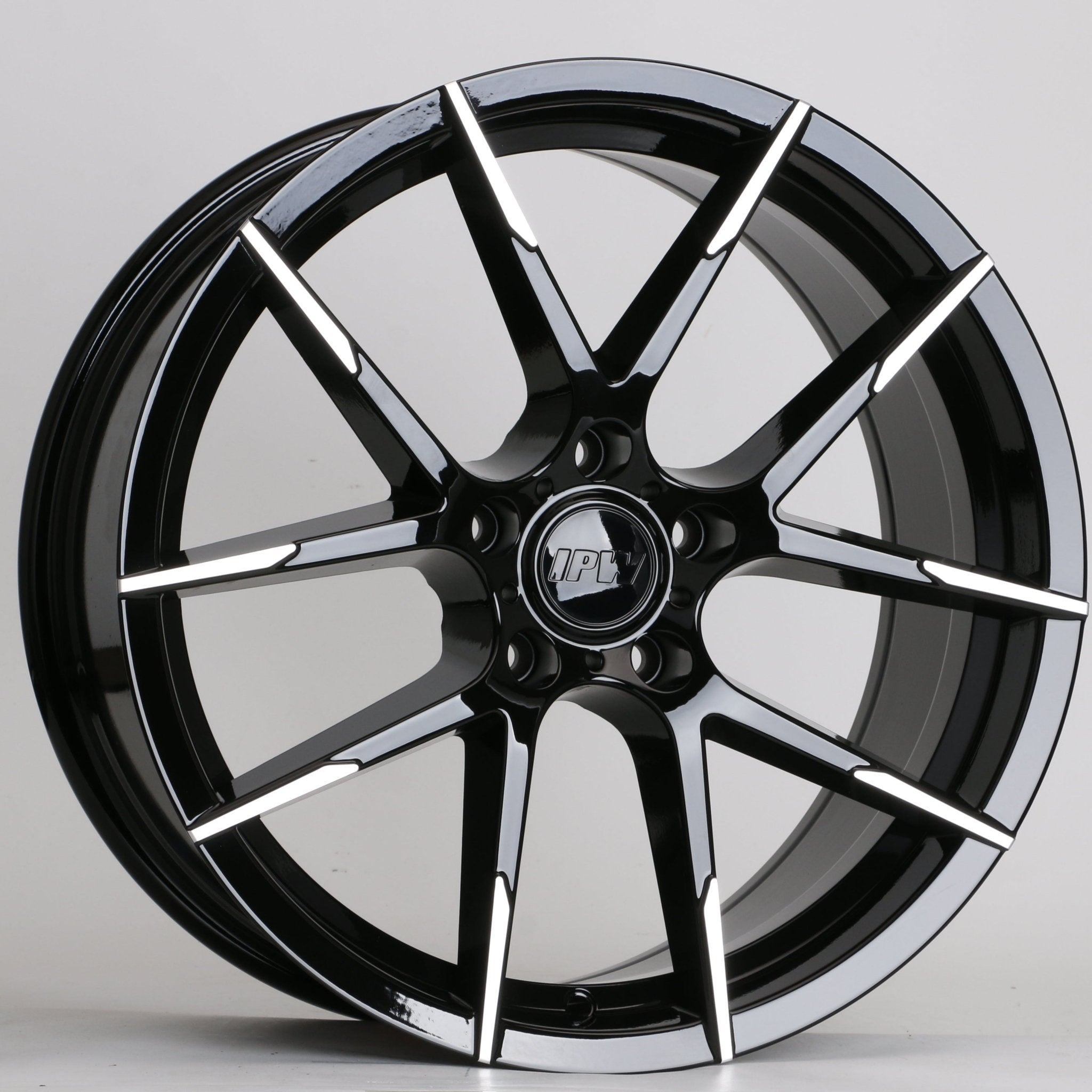 W1504 1641 Black Machined Face 18x8.5 ET35 5x114.3 CB73.1