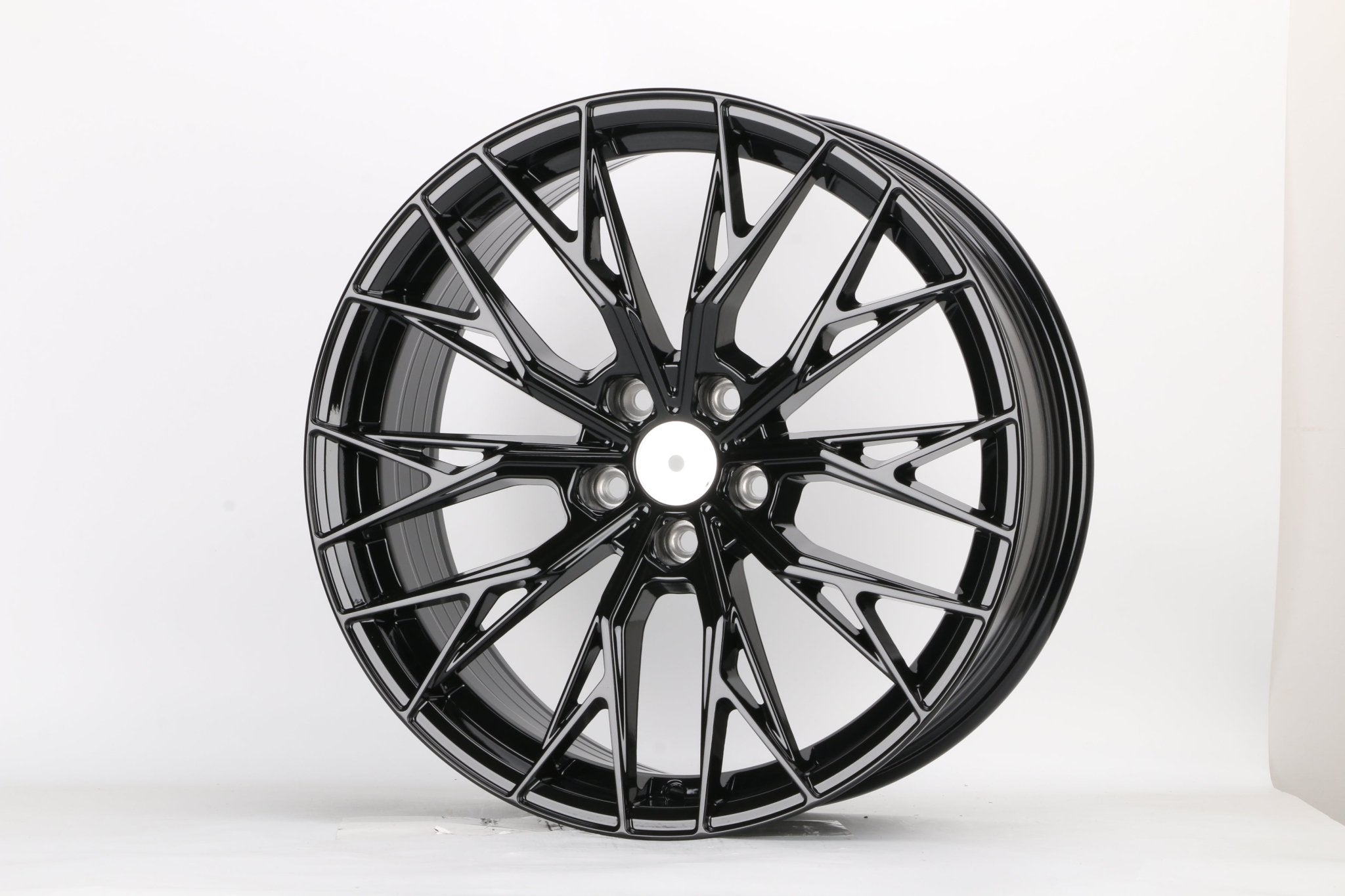 W1550 IVF-3243 Gloss Black 17x7.5 ET35 5x114.3 CB73.1