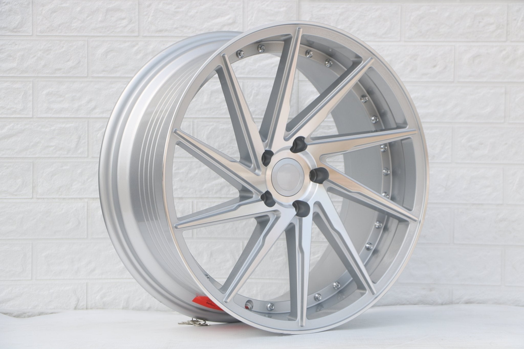 W511 Silver Machined Face 19x9.5 ET35 5x114.3 CB73.1