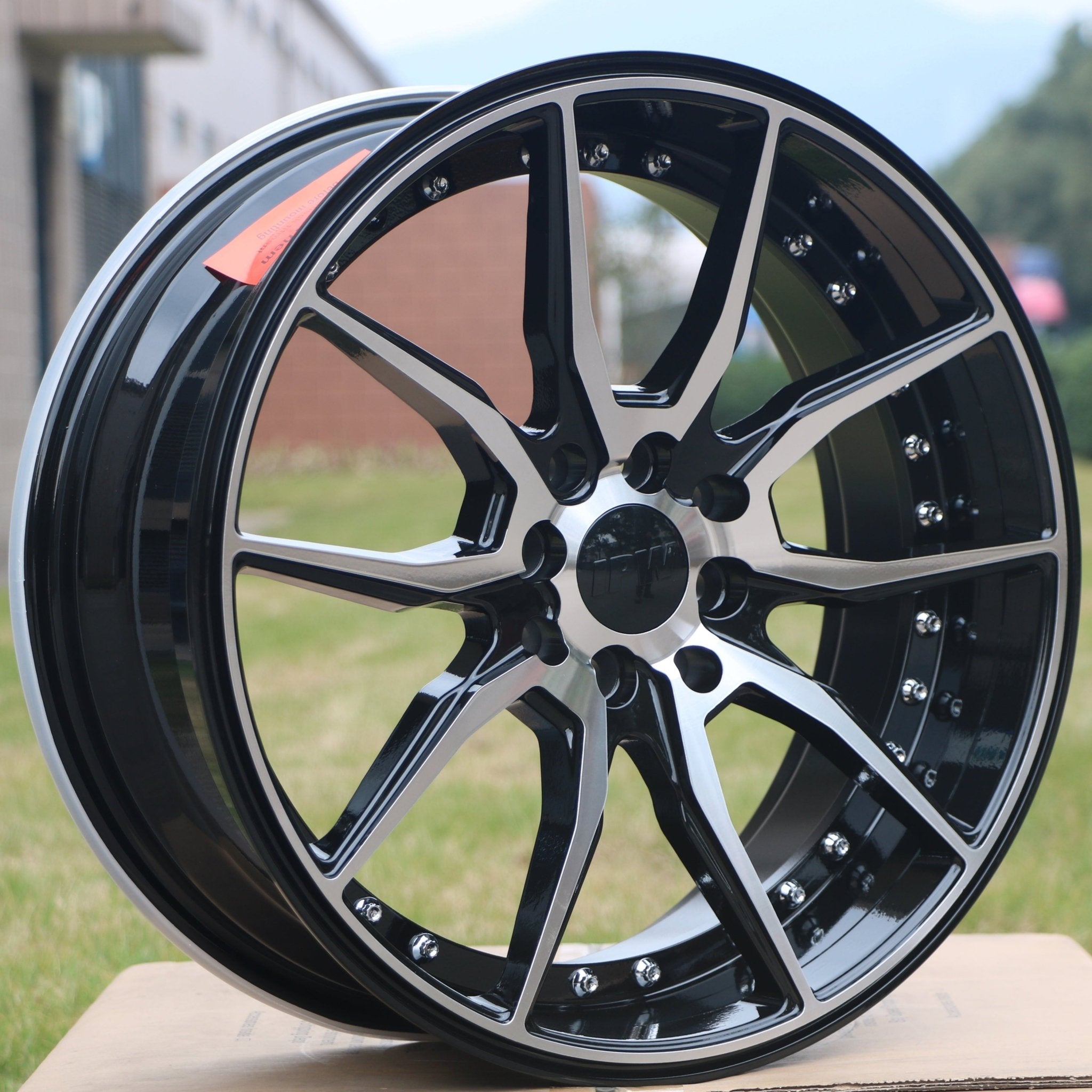 W512 1646 Black Machined Face Silver Rivet 20*9.5 ET35 5x114.3 CB73.1