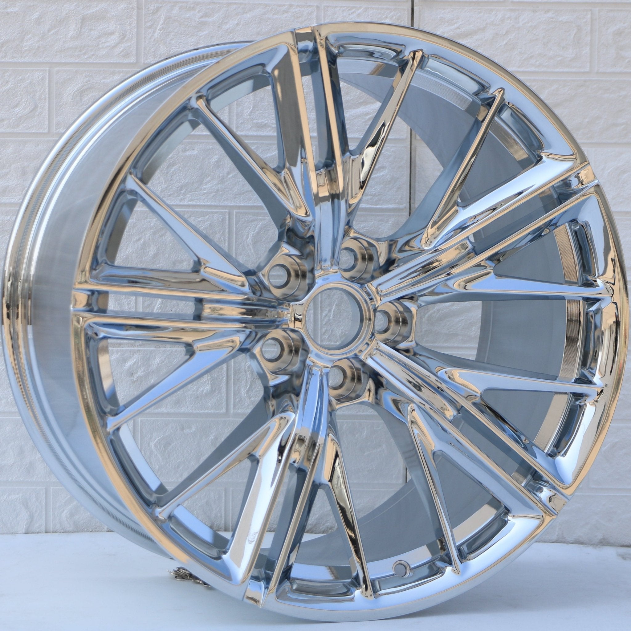 W596 1609 Chrome 20x10.0 ET23 CB66.9 5x120