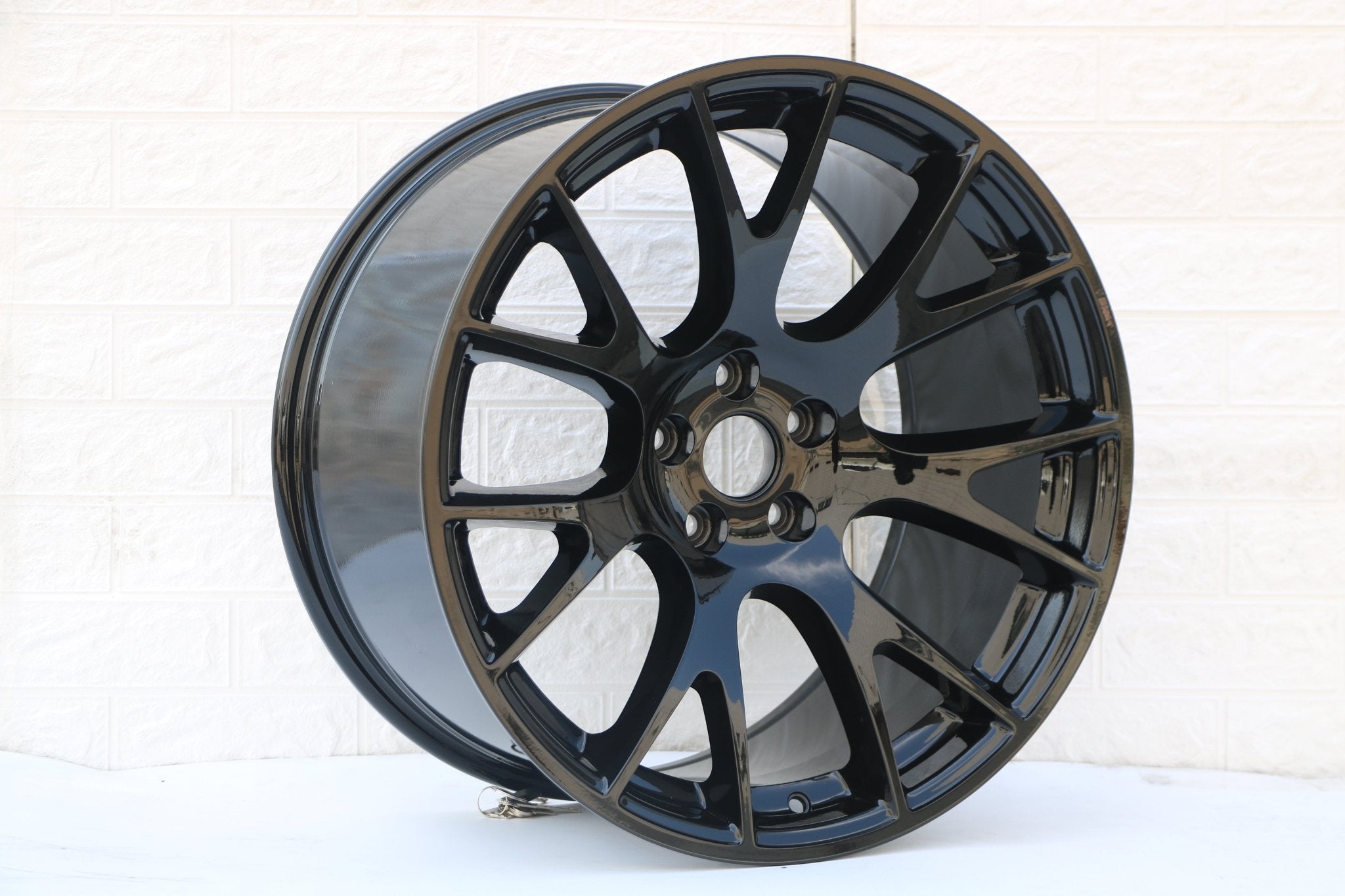 W598 D1523A Gloss Black 20x11 ET -2 CB71.5 5x115 C1288-01-B