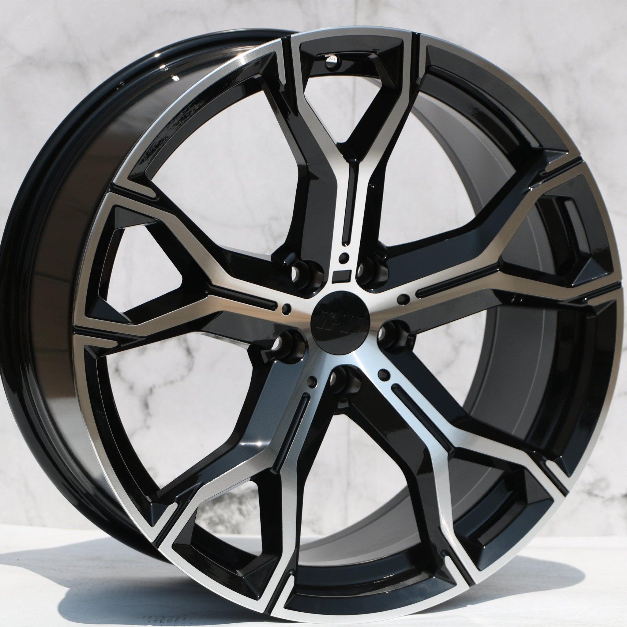 W702 D1538 Black Machined Face 20x10.5 ET40 5x112 CB66.6