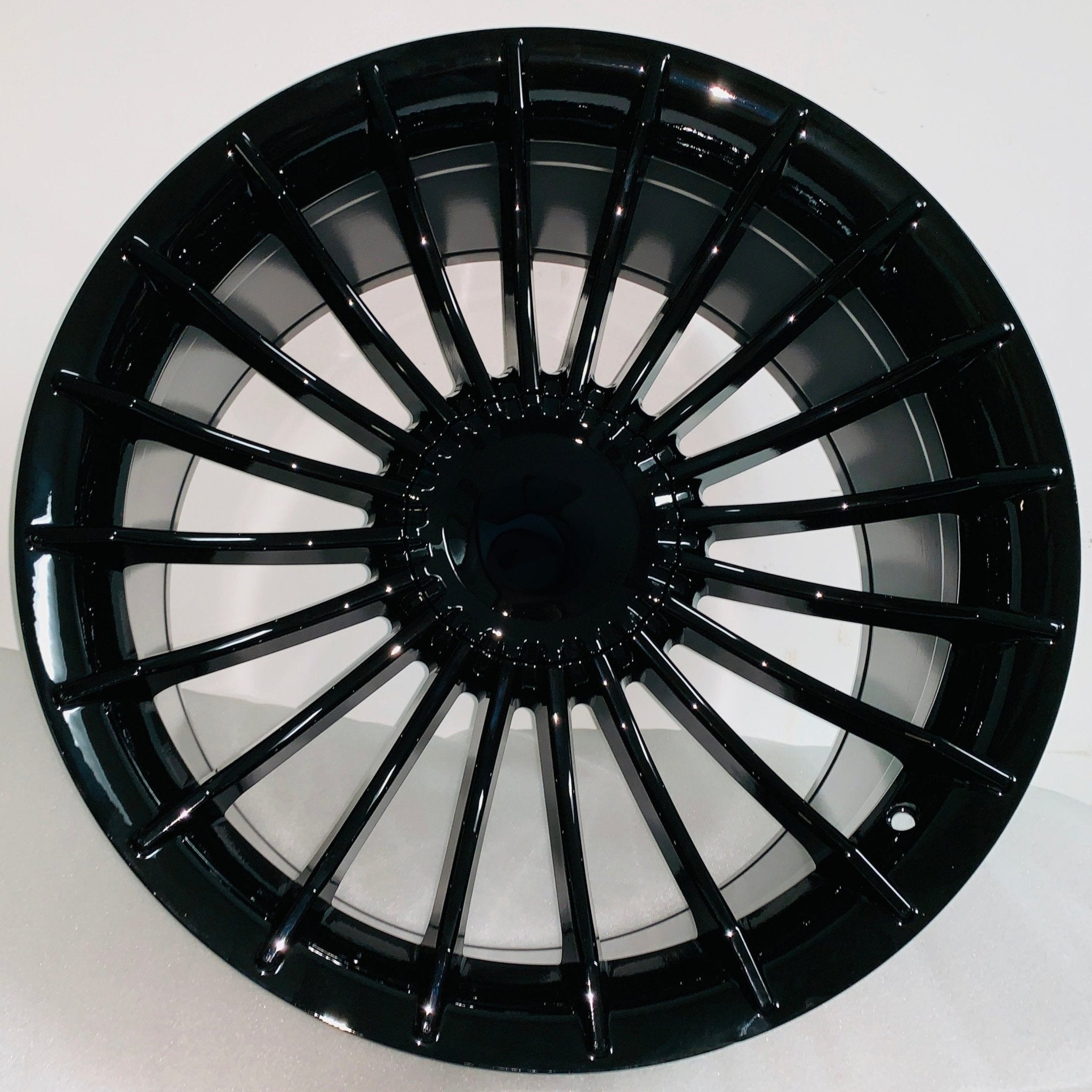 W724 1023 Gloss Black 20x8.5 ET14 CB72.56 5x112/120 C191-B MB-1255