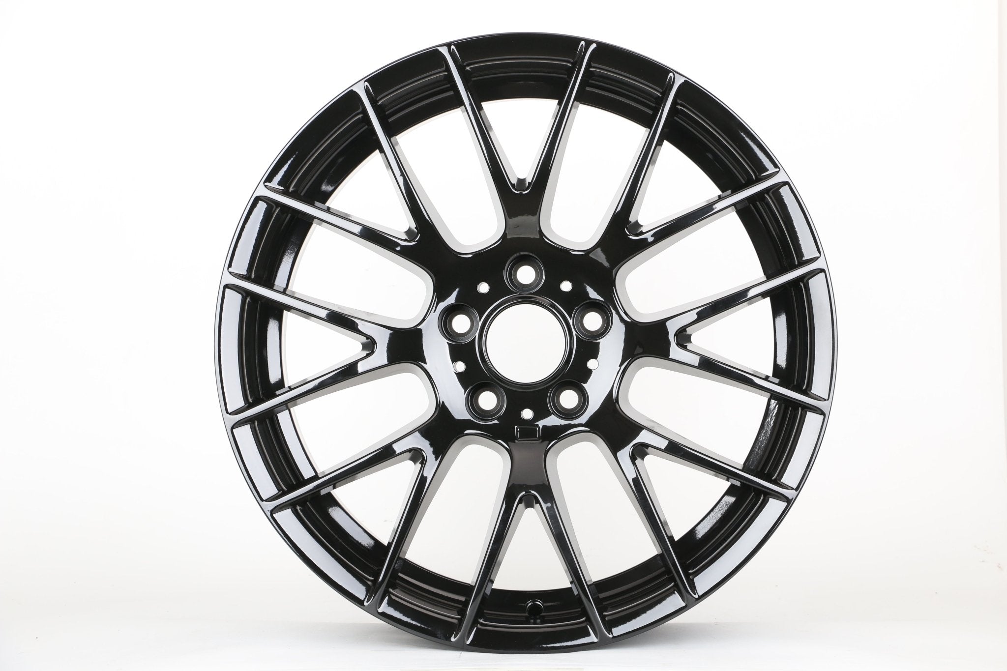 W725 956 Gloss Black 19x9.5 ET35 5x120 CB72.56