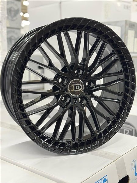 DRASTIC WHEEL DS4-M 17X7.5 ET +38 5x114.3 CB (73.1) B