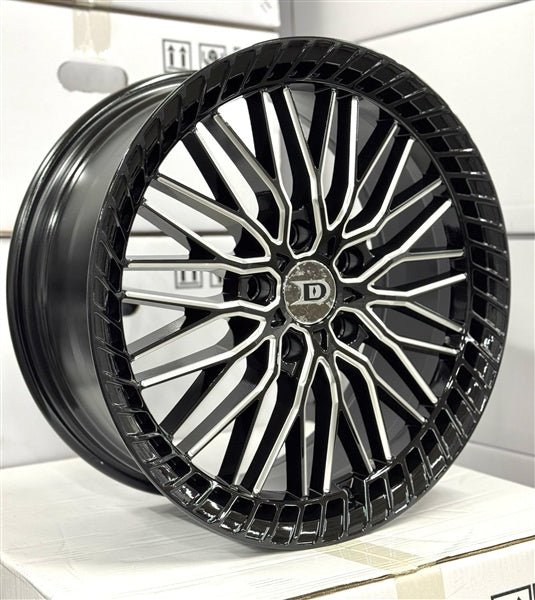 DRASTIC WHEEL DS4-M 18X8 ET +38 5x114.3 CB (73.1) B+MW