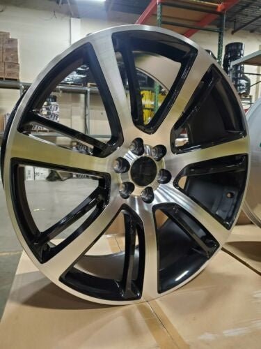 I228 WHEEL 228-M 24X10 ET +30 6x139.7 CB (78.1) B+M