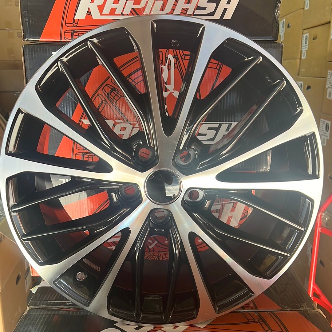 TOYO D10433 18x8.0 5x4.5