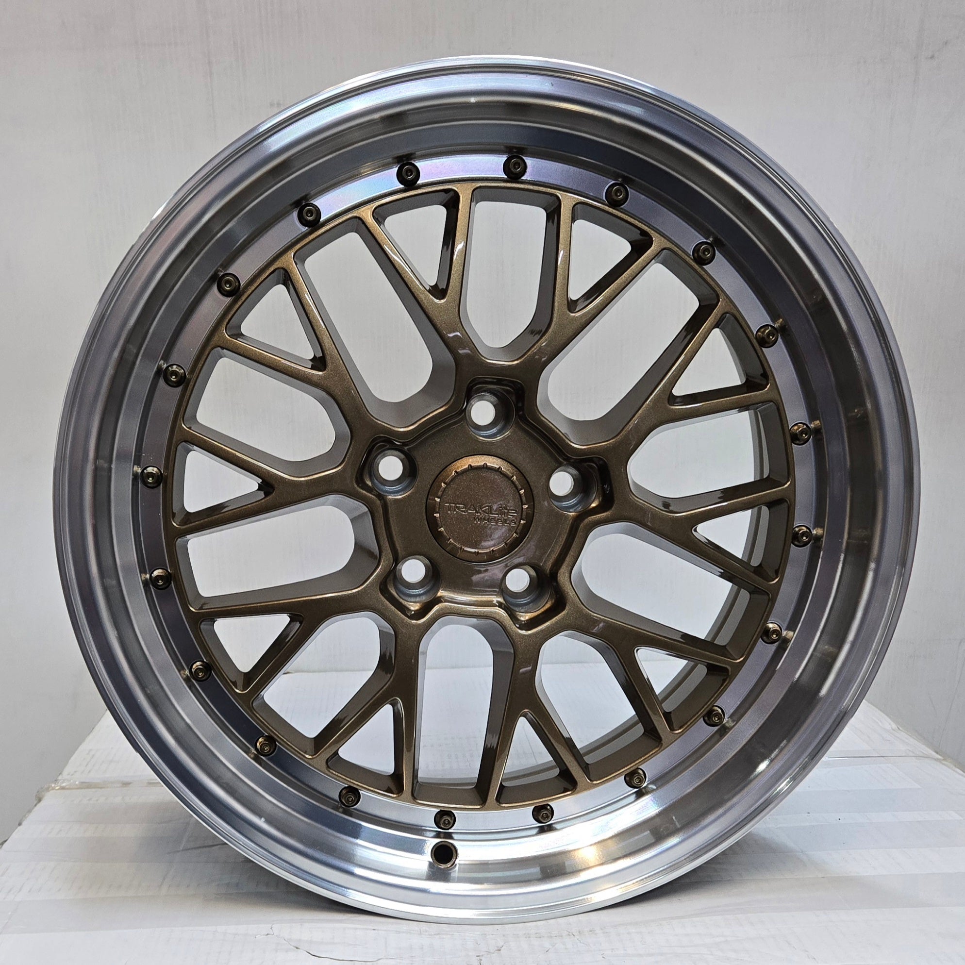 TRAKLITE TURBULANCE 18X8.5 5X114.3 GLOSS BRONZE POLISHED LIP