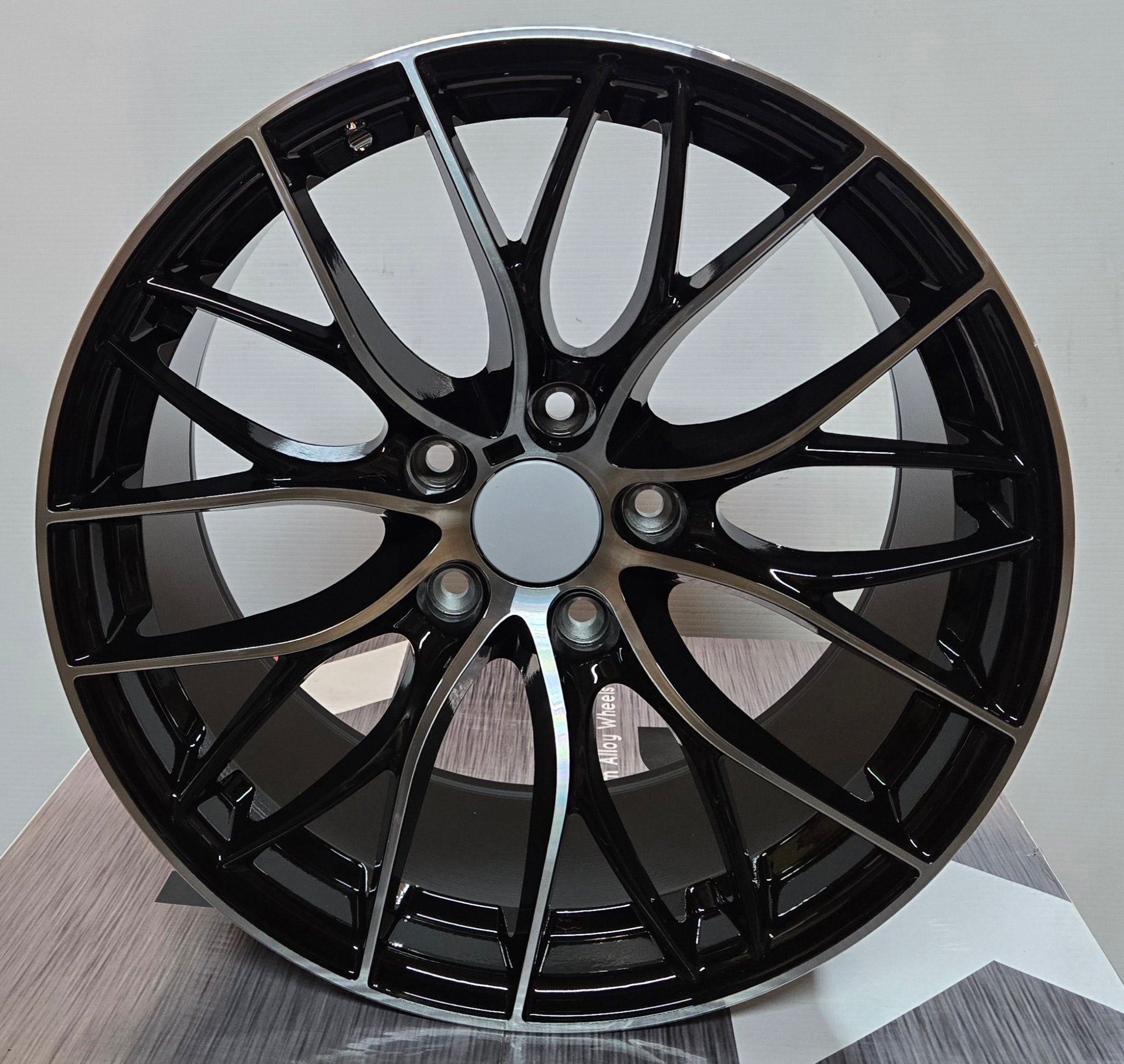 OE-0216 405M 18X9.5 5X120 BLACK MACHINED FACE